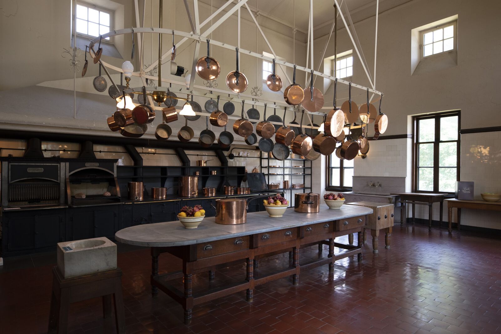 Nikon D7500 sample photo. The breakers, kitchen, mansion photography