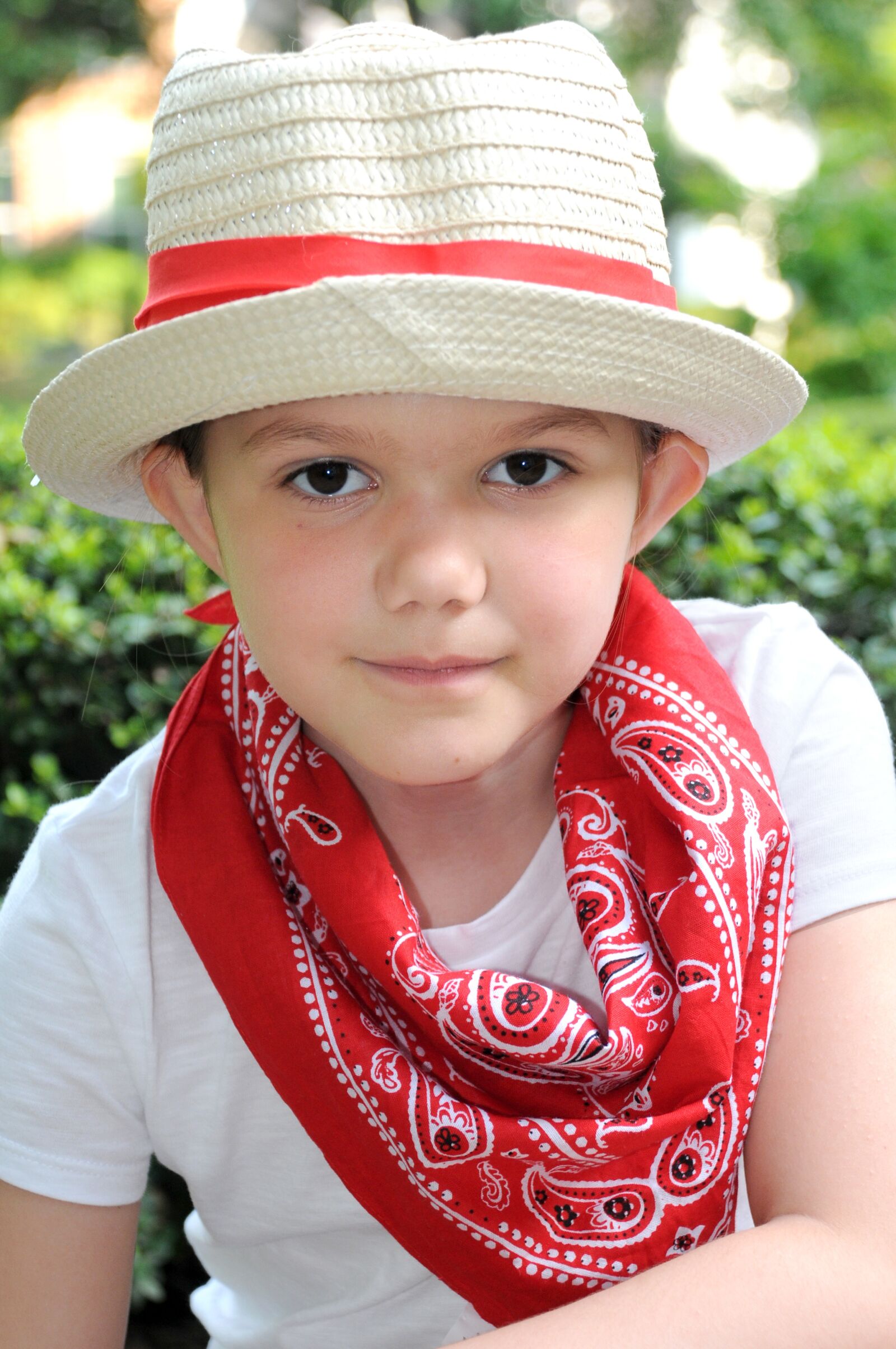 Nikon D300S sample photo. Country girl, red bandana photography