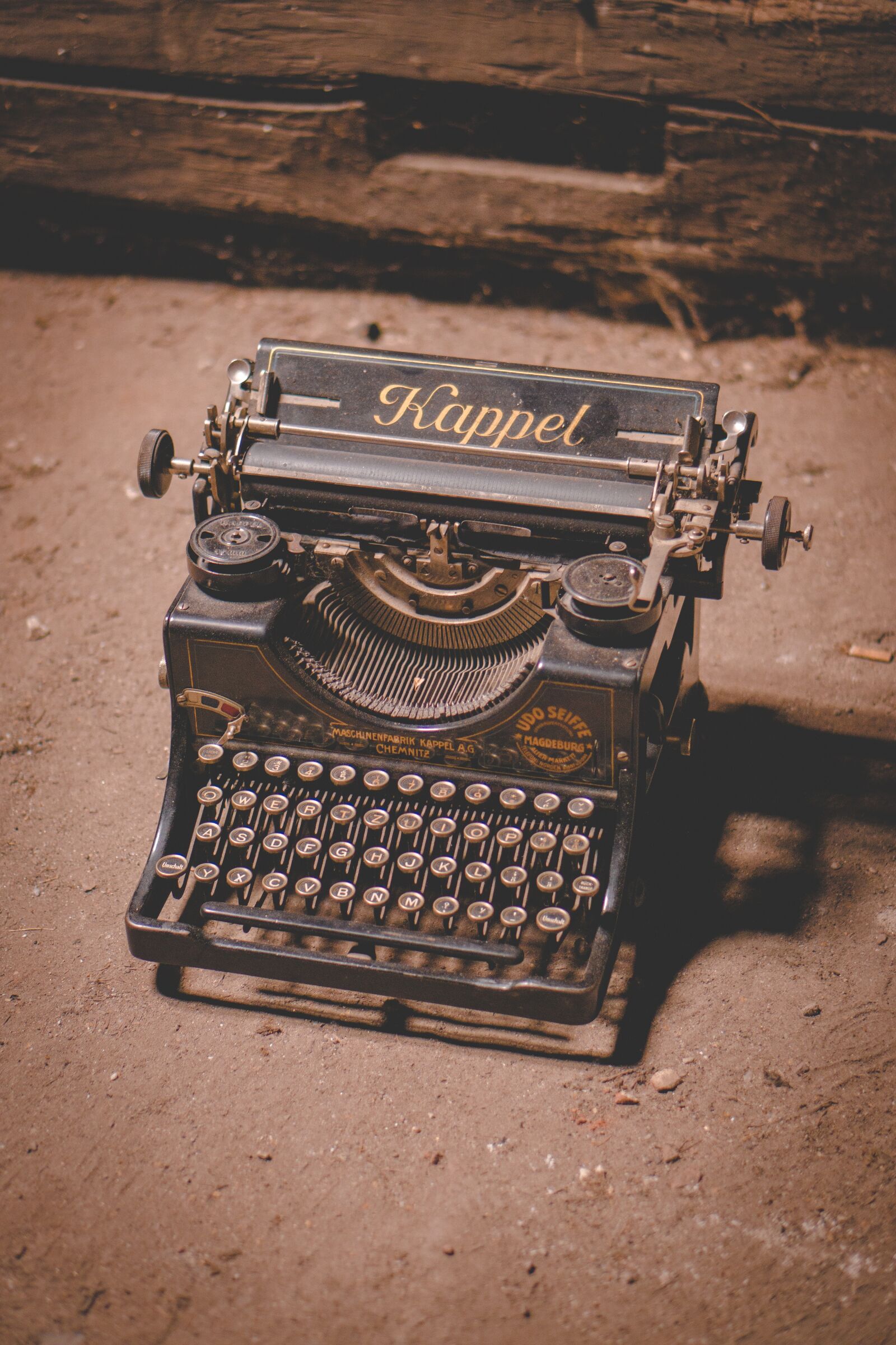 E 50mm F1.8 OSS sample photo. Typewriter, writing, text photography