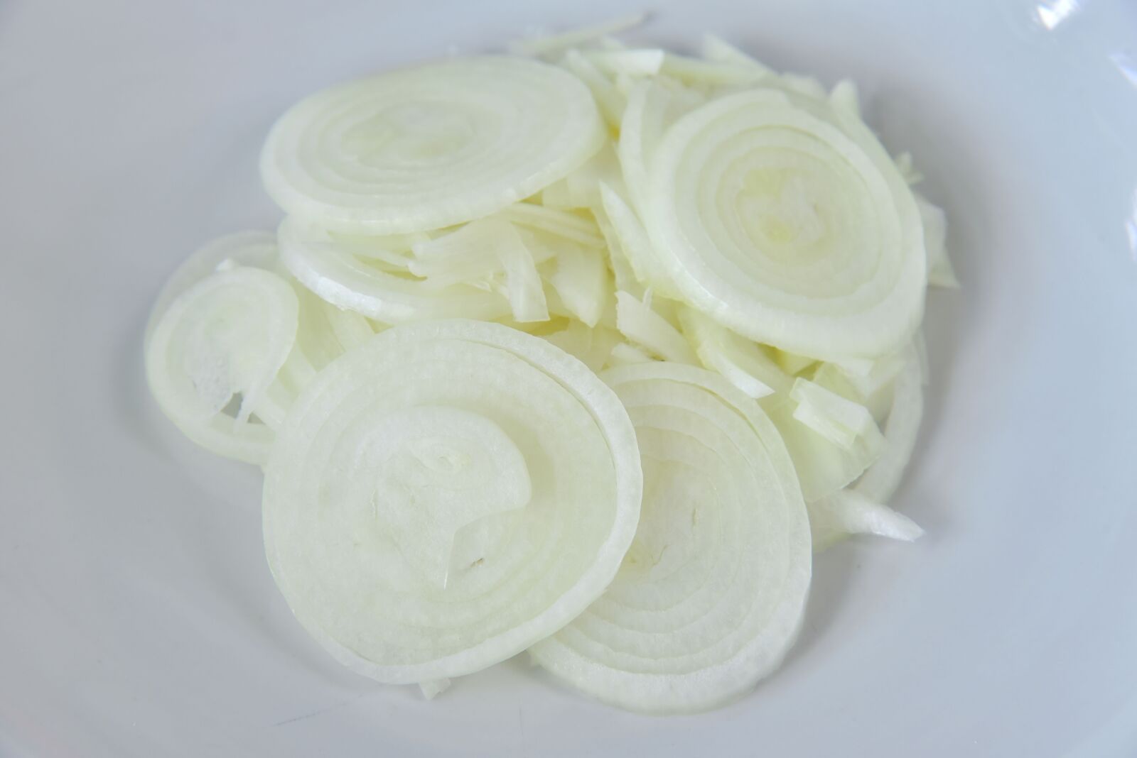 Nikon D750 sample photo. Chopped, chopped onion, closeup photography