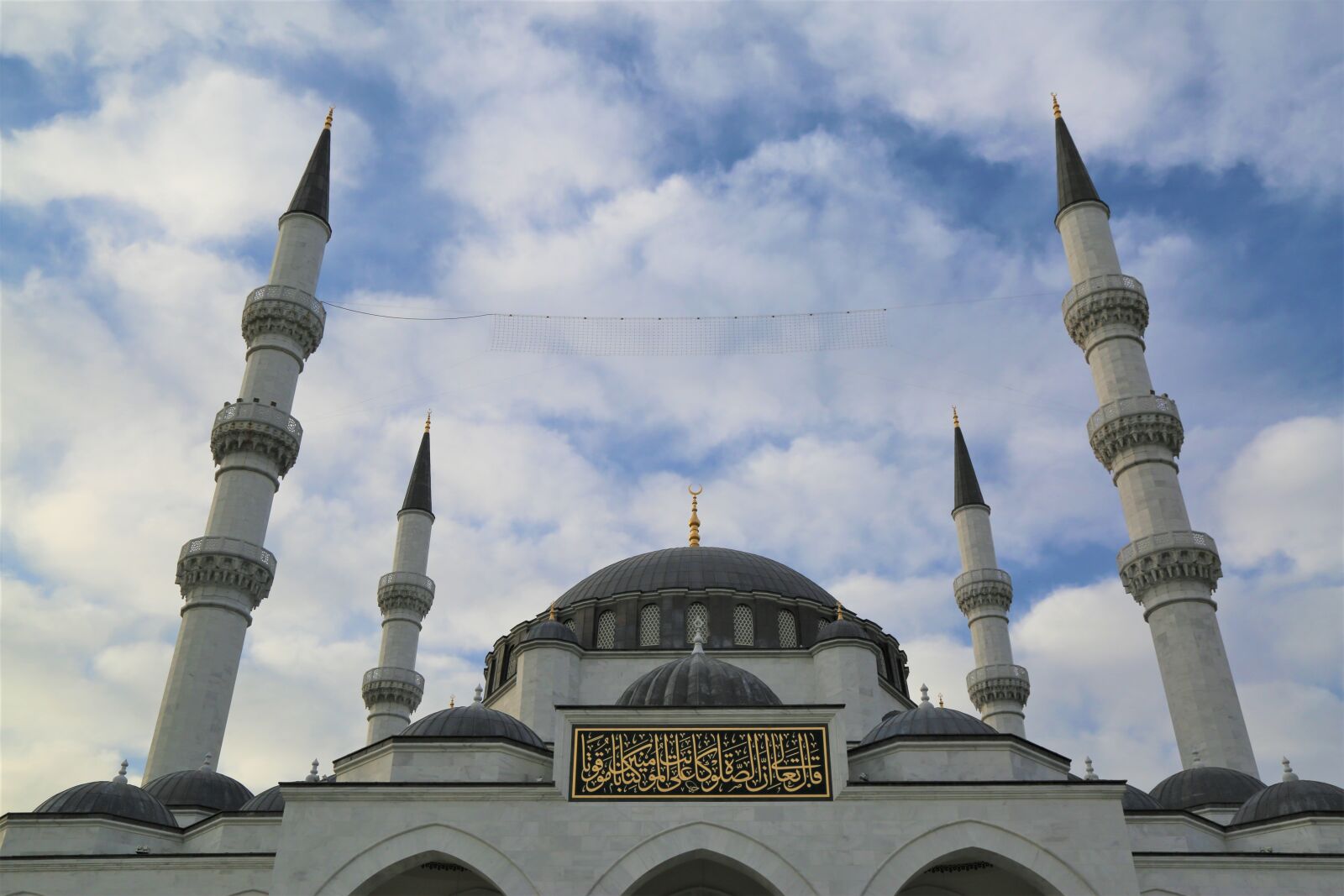 Canon EF 24-105mm F4L IS USM sample photo. Minaret, religion, architecture photography