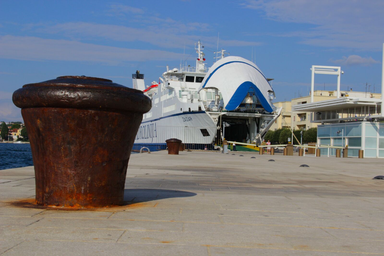 Canon EF-S 18-135mm F3.5-5.6 IS sample photo. Port, ferry, pier photography