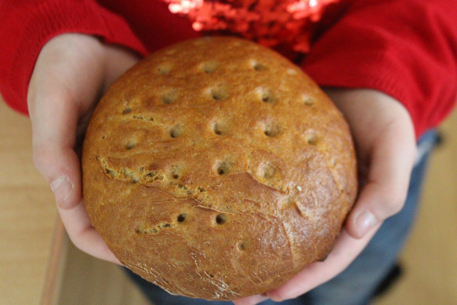Canon EOS 700D (EOS Rebel T5i / EOS Kiss X7i) sample photo. Bread, bake, baker photography