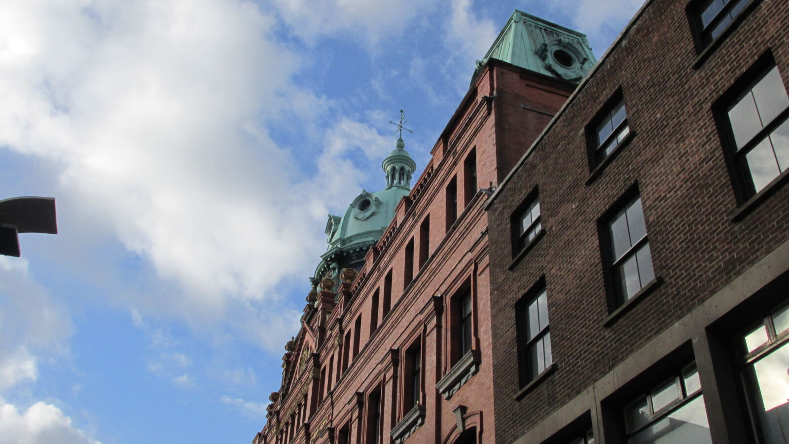 Canon PowerShot SX170 IS sample photo. Blue, brown, buildings, city photography