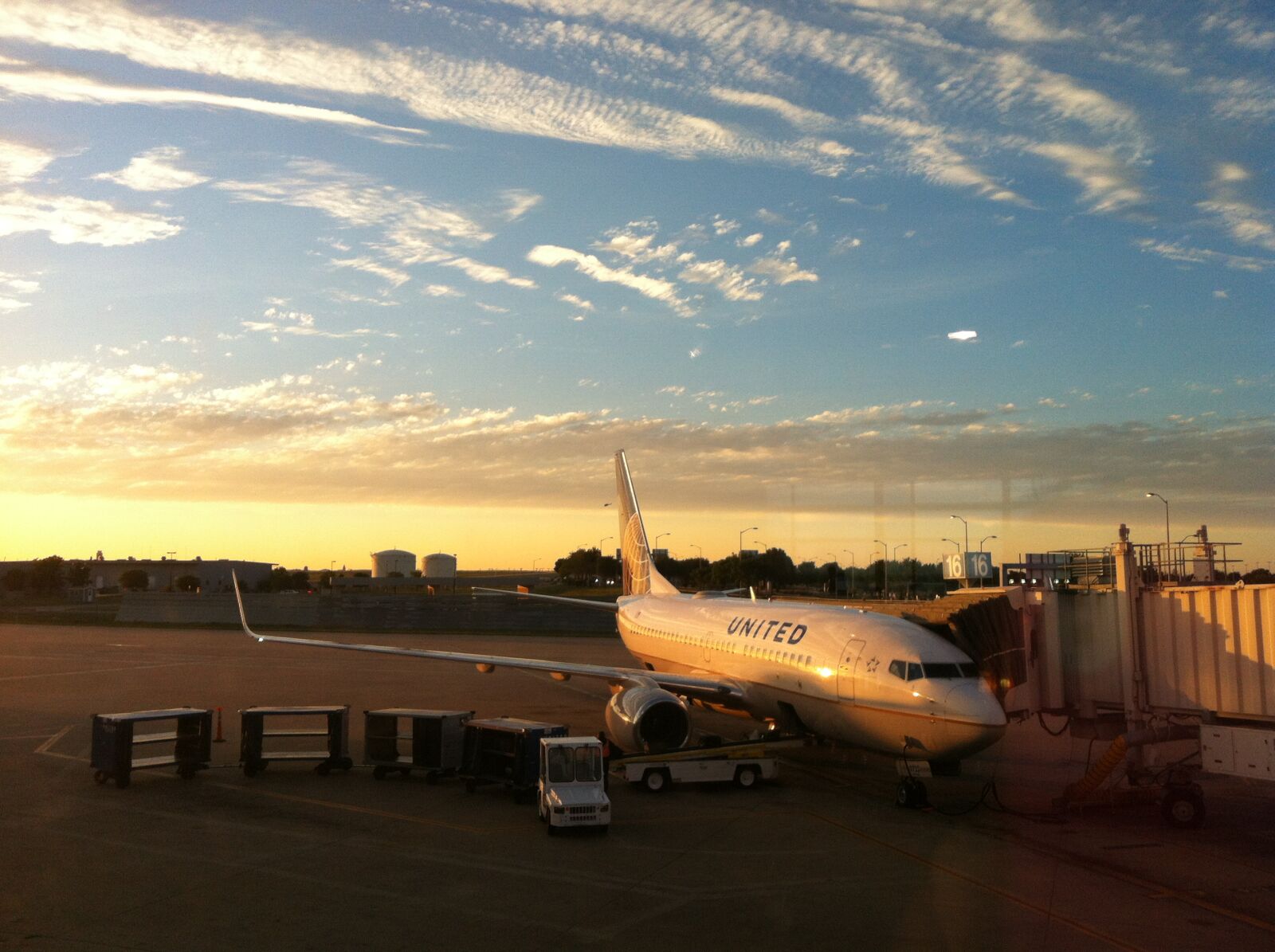 Apple iPhone 4 sample photo. Airplane, sunset photography