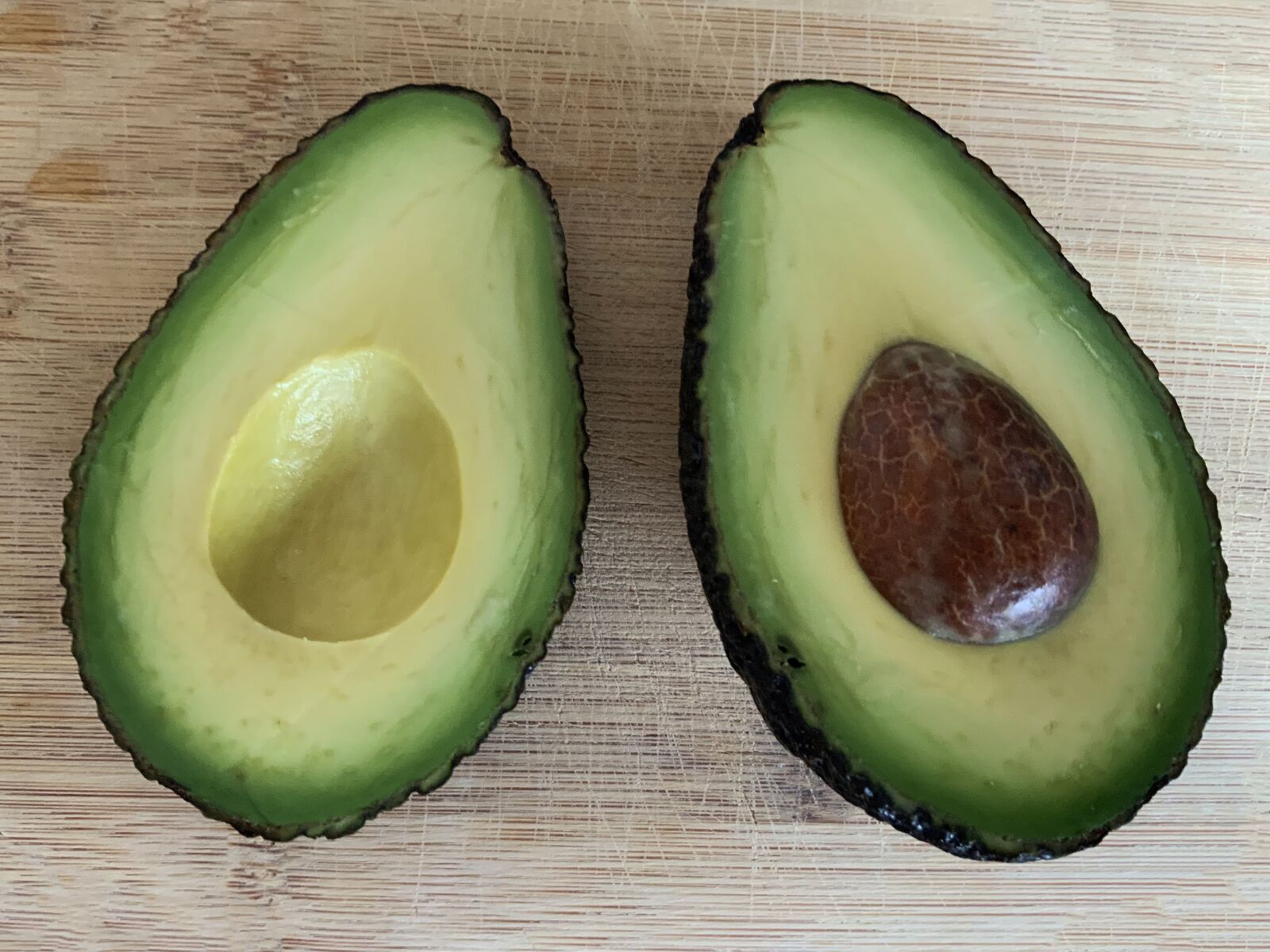 iPad Pro (11-inch) back camera 3mm f/1.8 sample photo. Avocado, fruit, meal photography