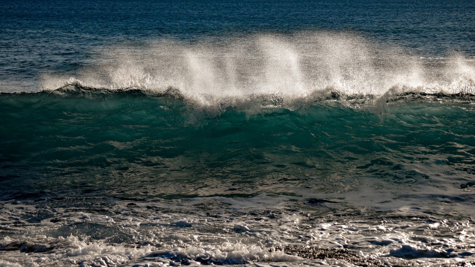 Nikon D3300 sample photo. Wave, surf, water photography