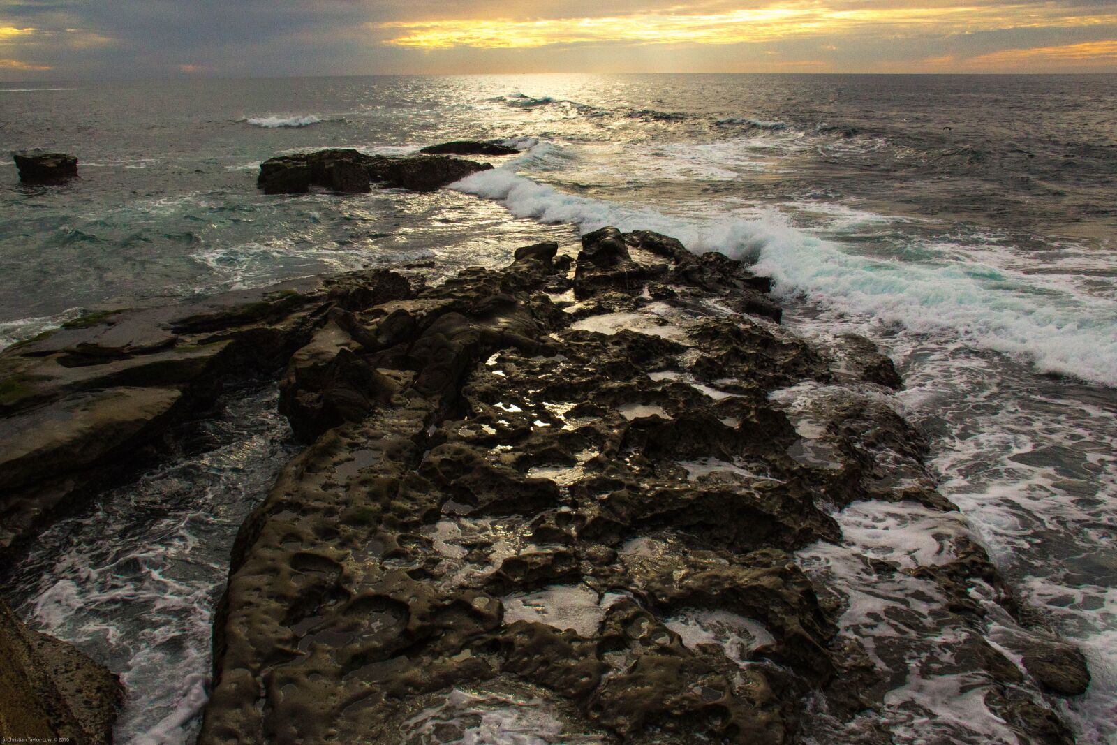 Canon EF-S 18-200mm F3.5-5.6 IS sample photo. Ocean, rocks, la jolla photography