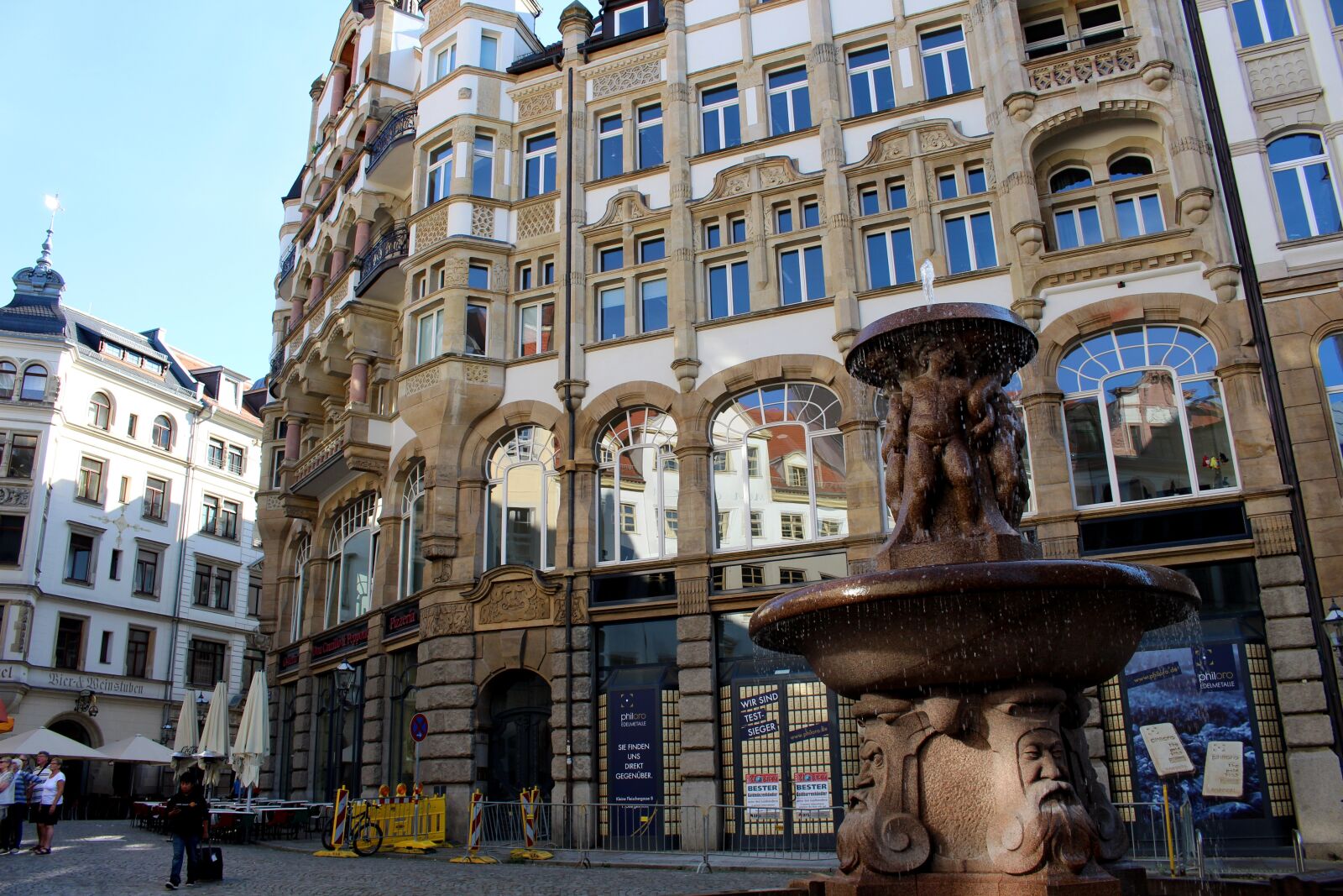 Canon EOS 700D (EOS Rebel T5i / EOS Kiss X7i) sample photo. Leipzig, fountain, city photography