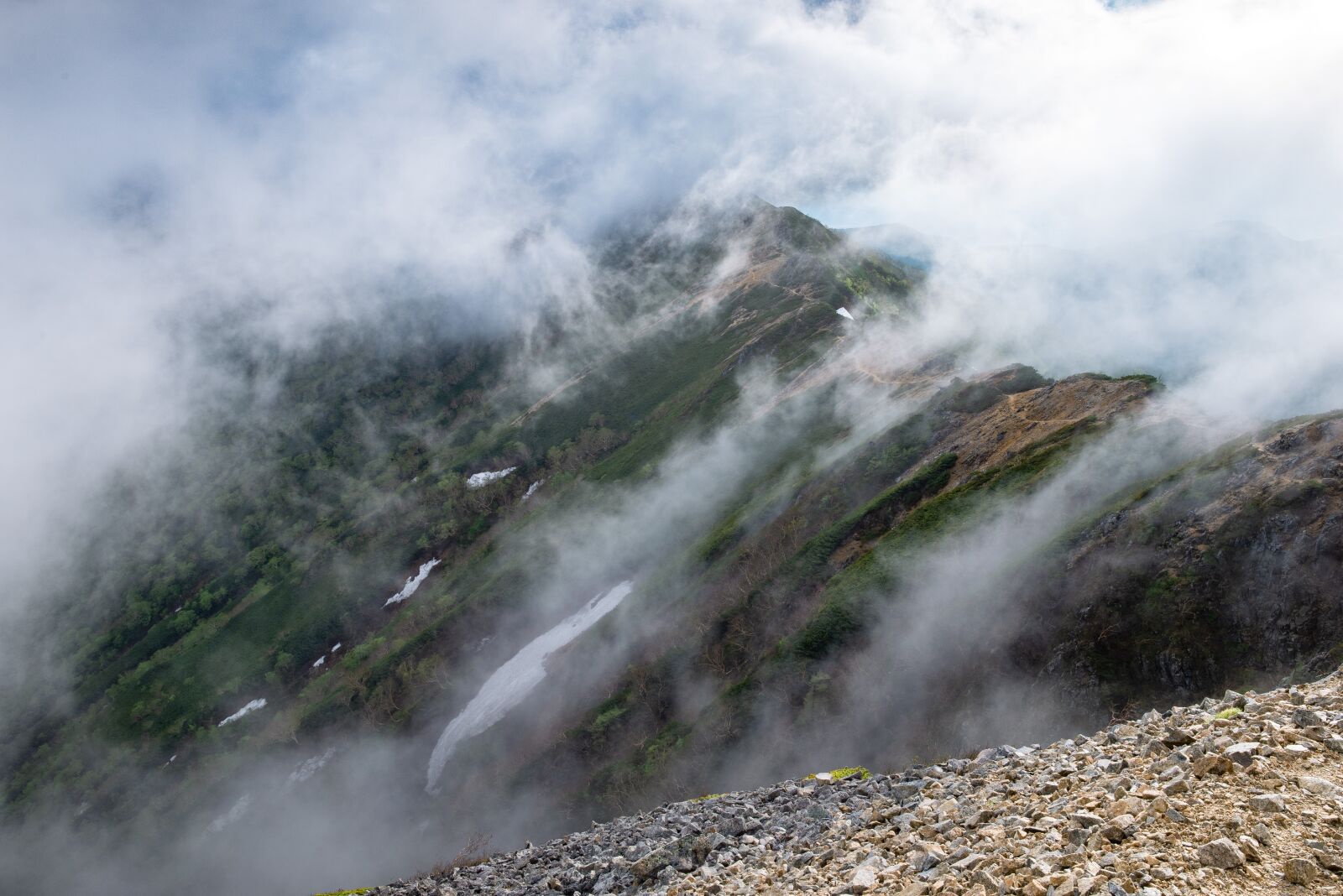 Nikon D800E sample photo. Mountainous landscape, flowing clouds photography