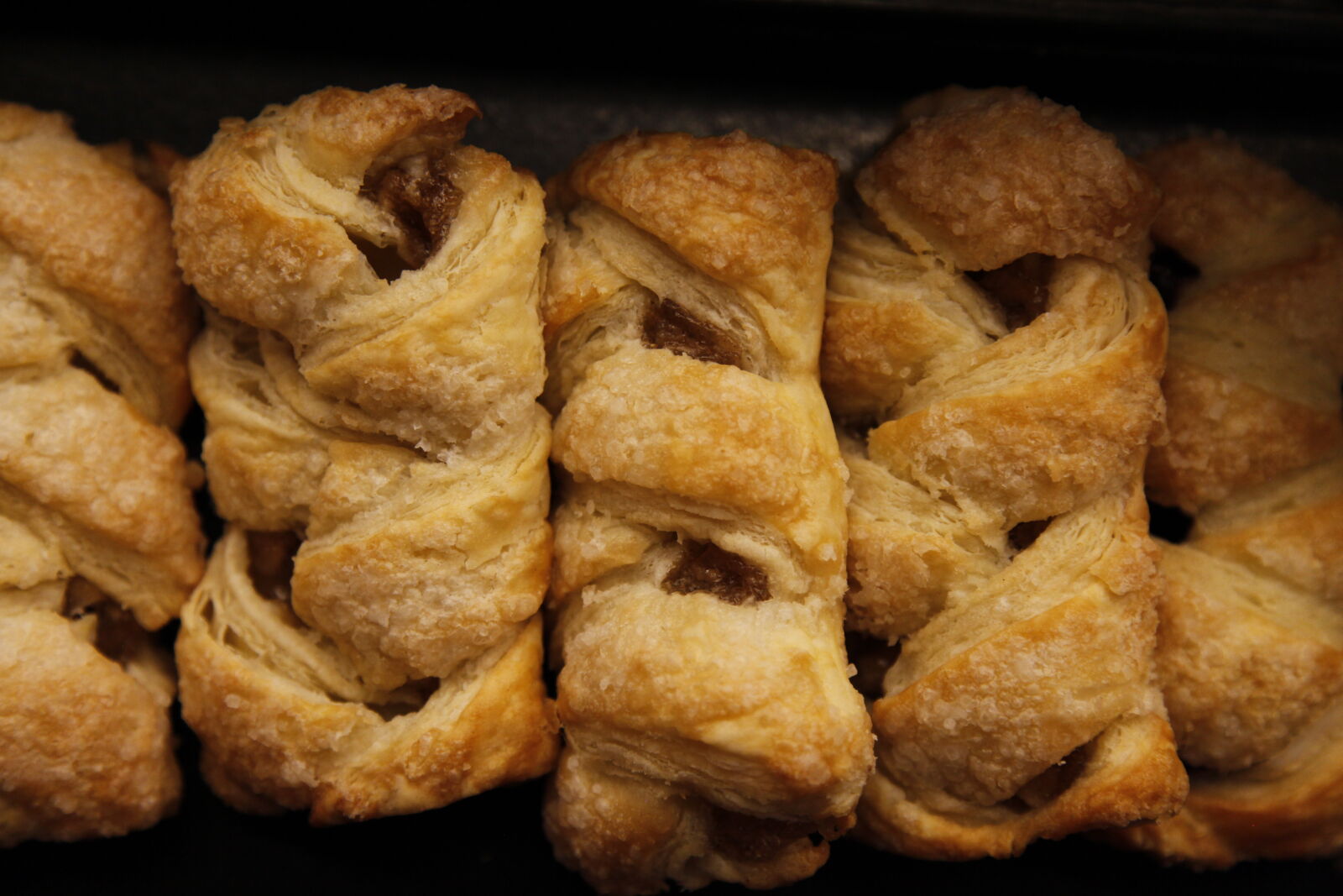 Canon EF 24-105mm F4L IS USM sample photo. Pastry, strudels photography