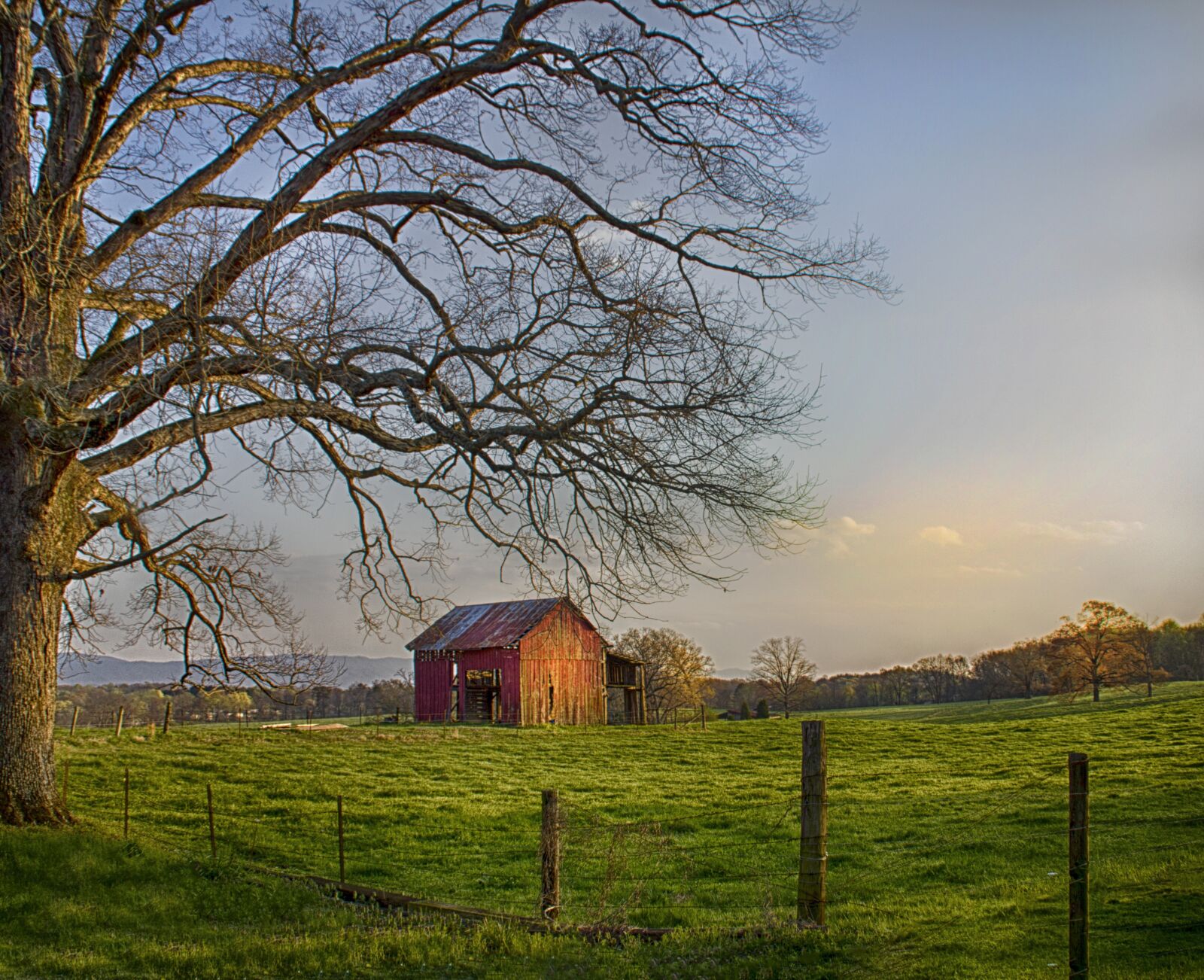 Canon EOS 550D (EOS Rebel T2i / EOS Kiss X4) sample photo. Barn, tennessee, farm photography