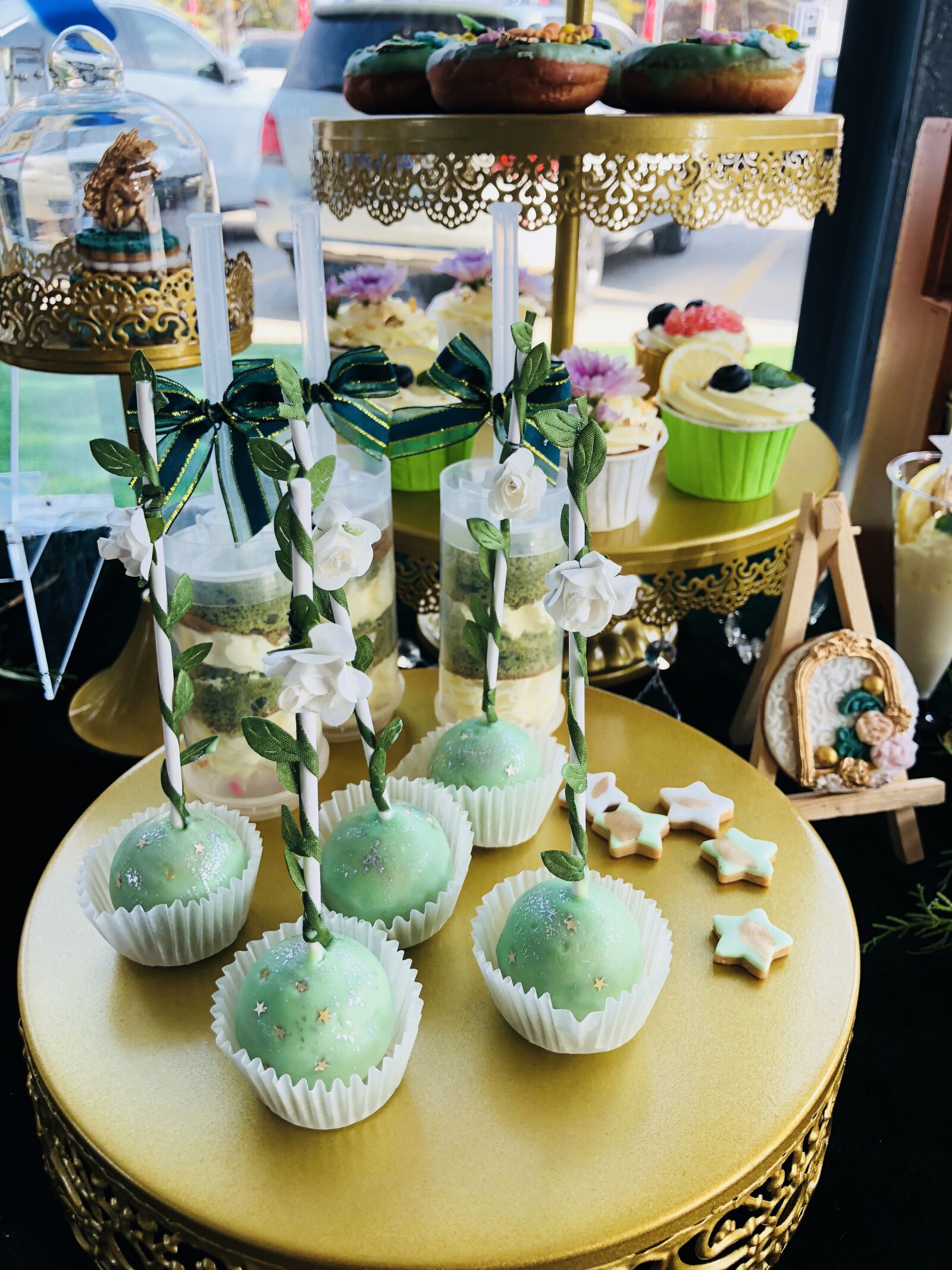 iPhone 8 Plus back dual camera 3.99mm f/1.8 sample photo. Dessert, dessert station, fondant photography