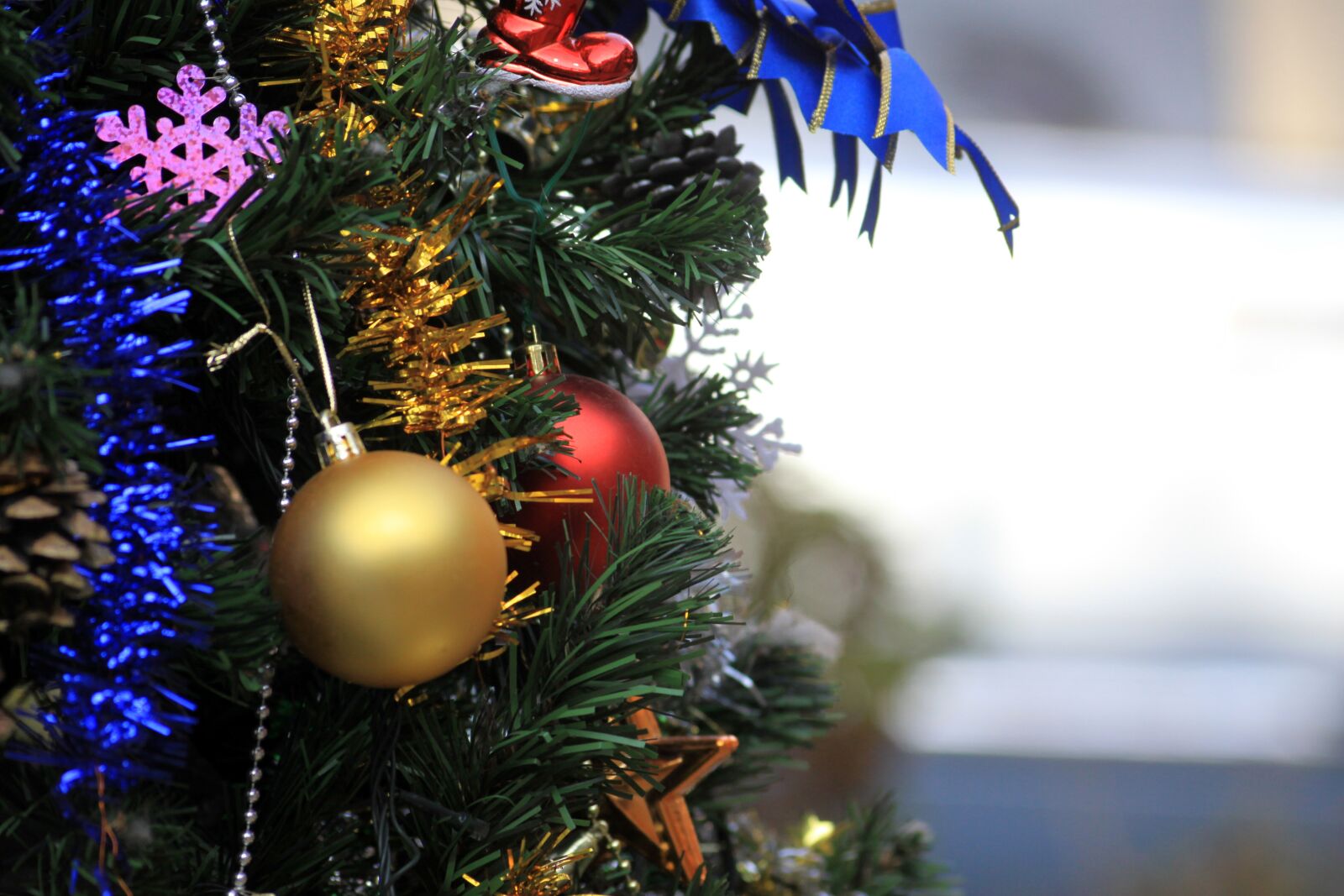 Canon EOS 50D sample photo. Christmas, tree, ornament photography