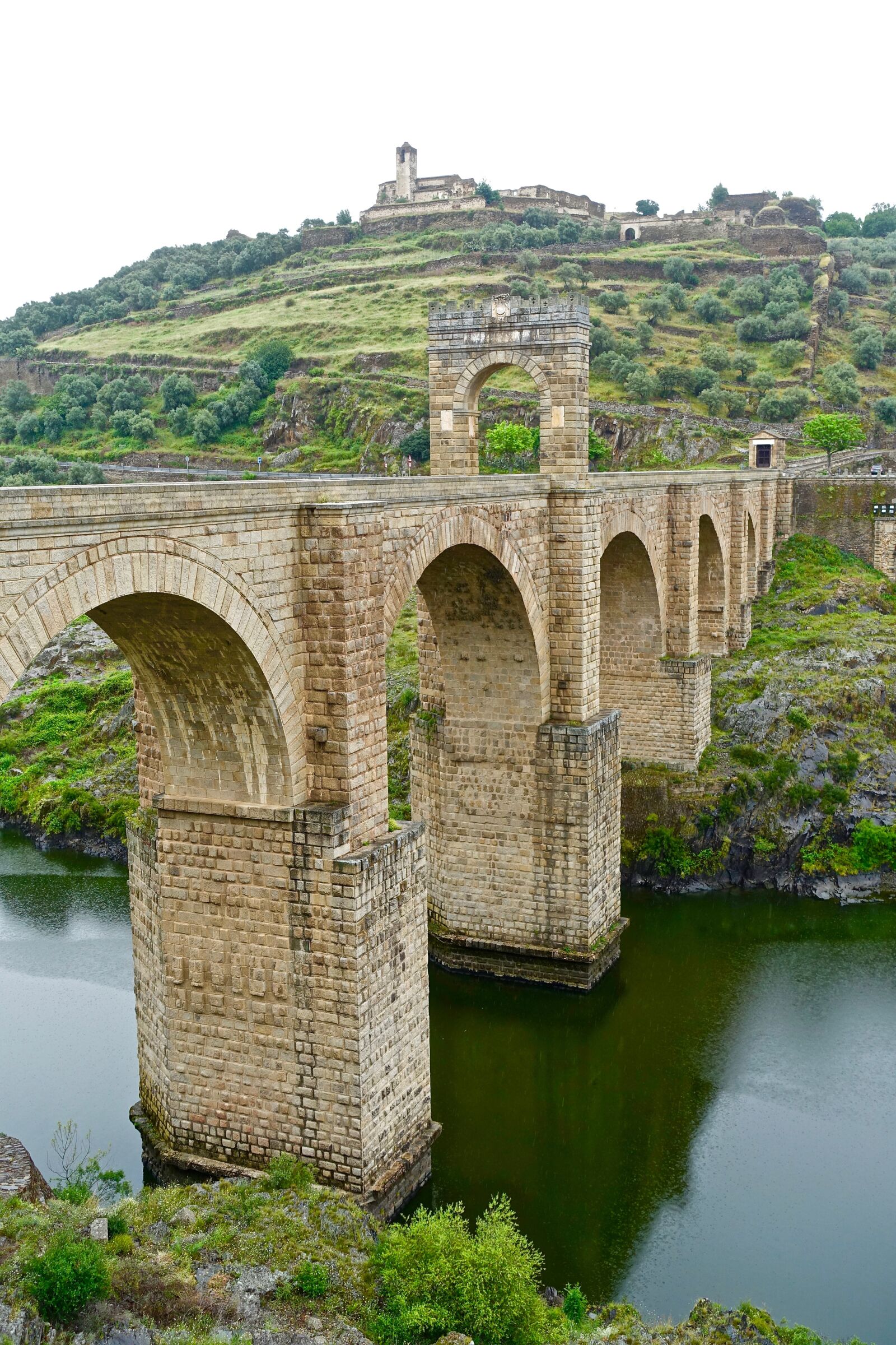 Sony Cyber-shot DSC-RX100 III sample photo. Bridge, alcantara, roman photography
