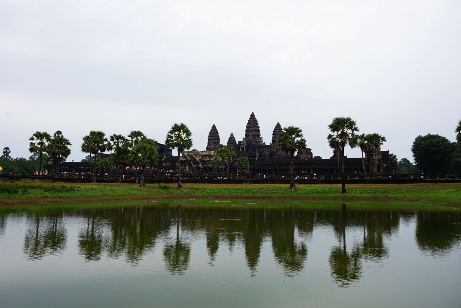 Sony E 16-50mm F3.5-5.6 PZ OSS sample photo. Ancient, cambodgia, siem riep photography