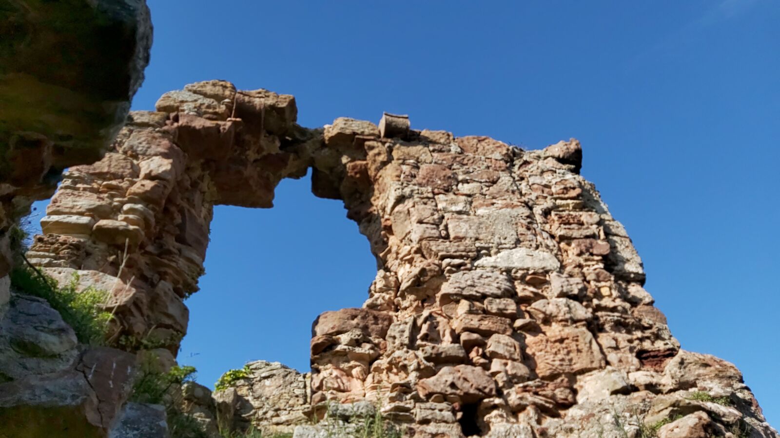 Samsung Galaxy A70 sample photo. Castle, dunbar, innerwick photography