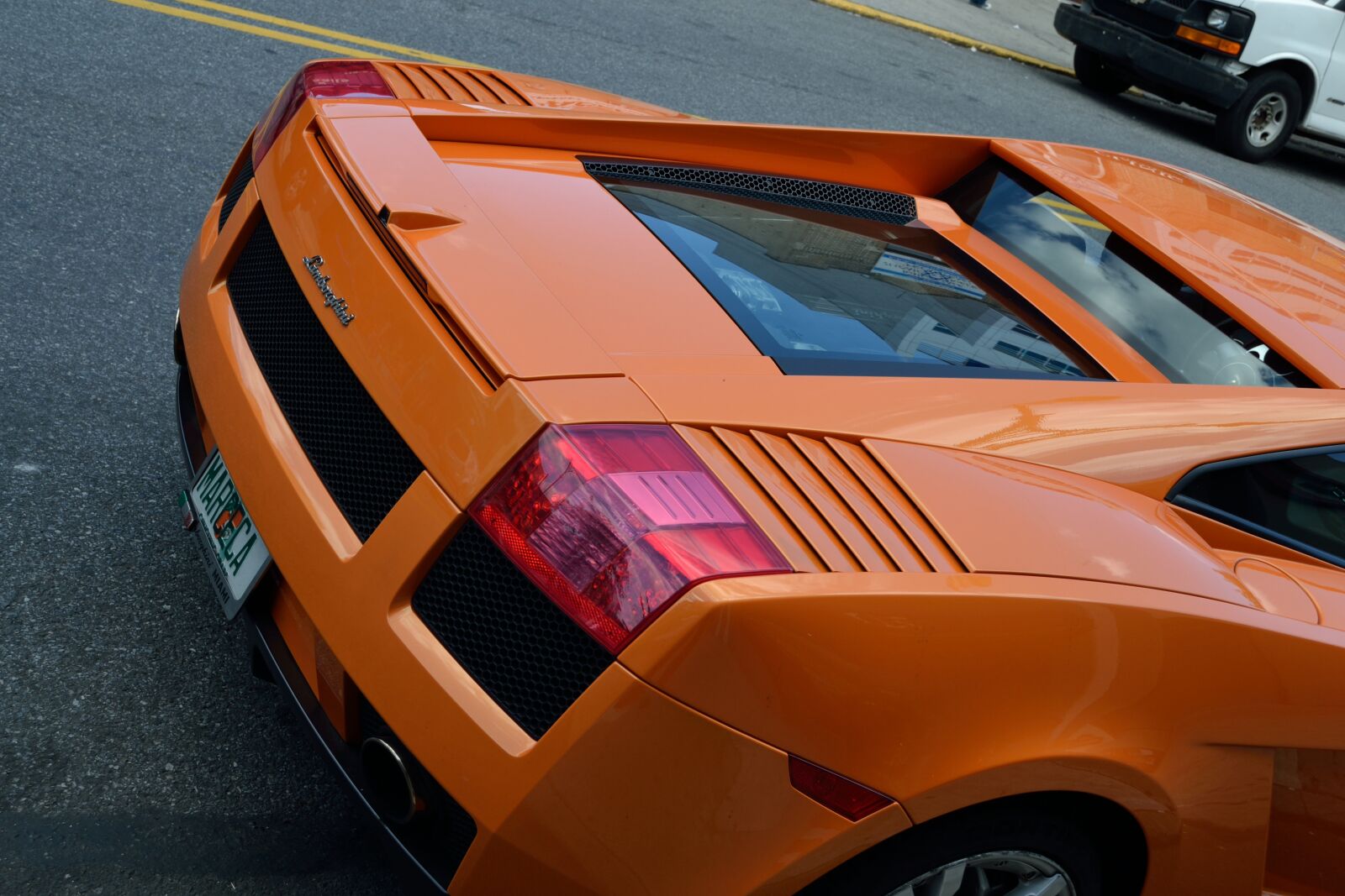 Nikon D3100 sample photo. Lamborghini, tail light, fast photography