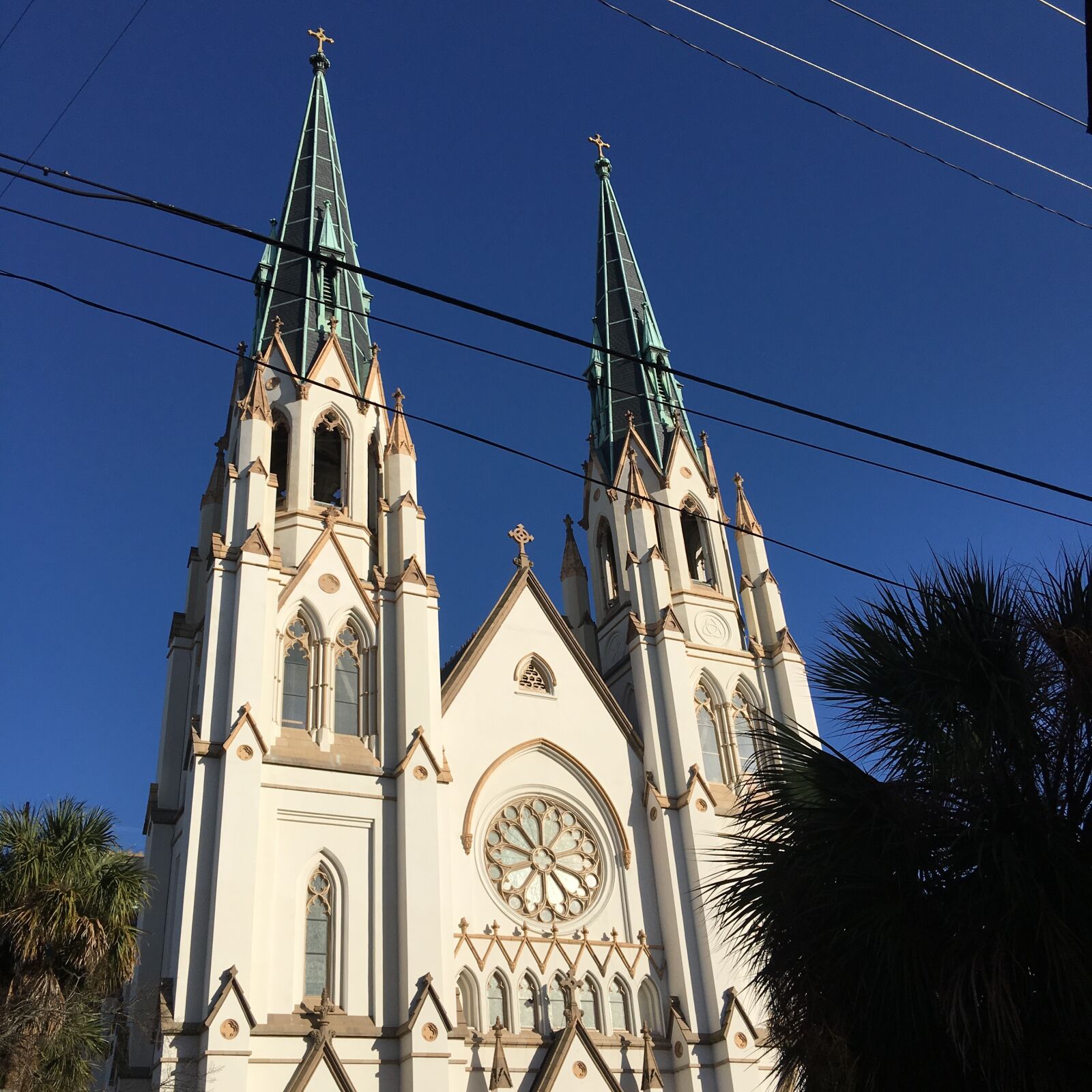 Apple iPhone 6s Plus sample photo. Cathedral, church, landmark photography