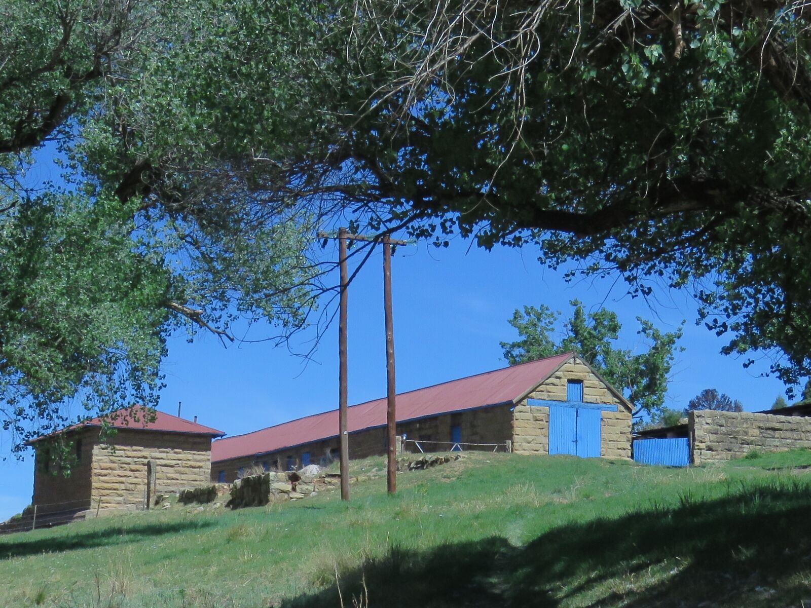 Canon PowerShot SX60 HS sample photo. Farm, barn, shed photography