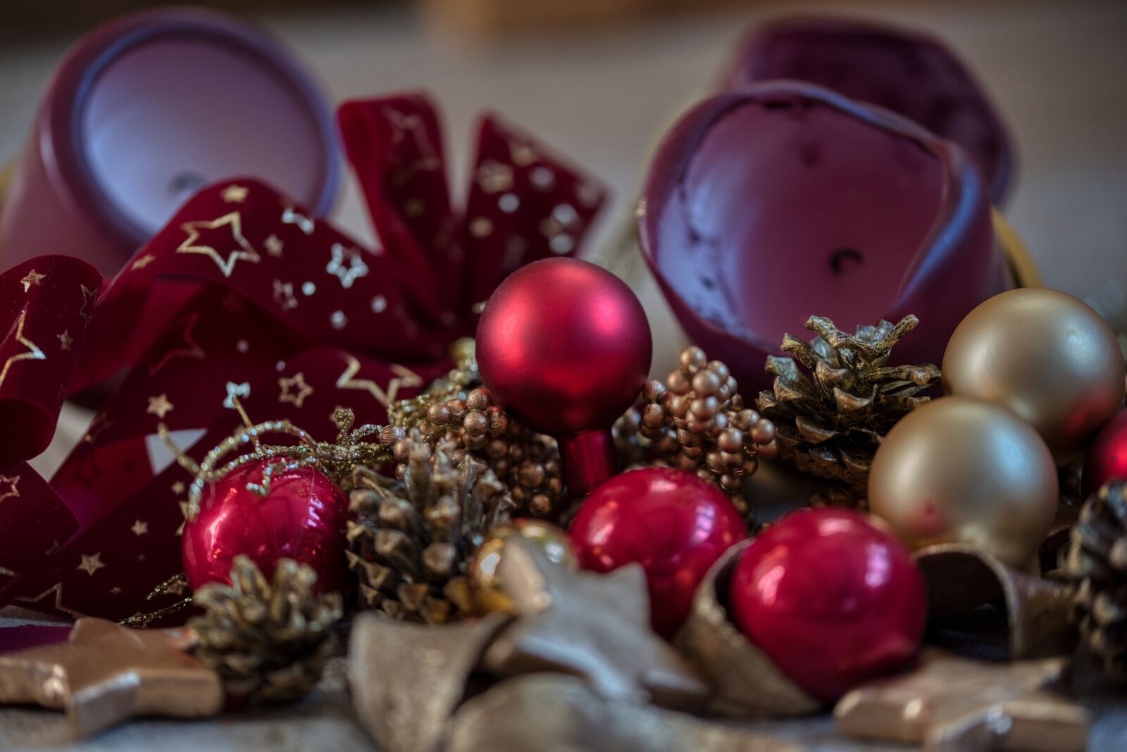 Nikon D750 sample photo. Christmas decorations, christmas jewelry photography