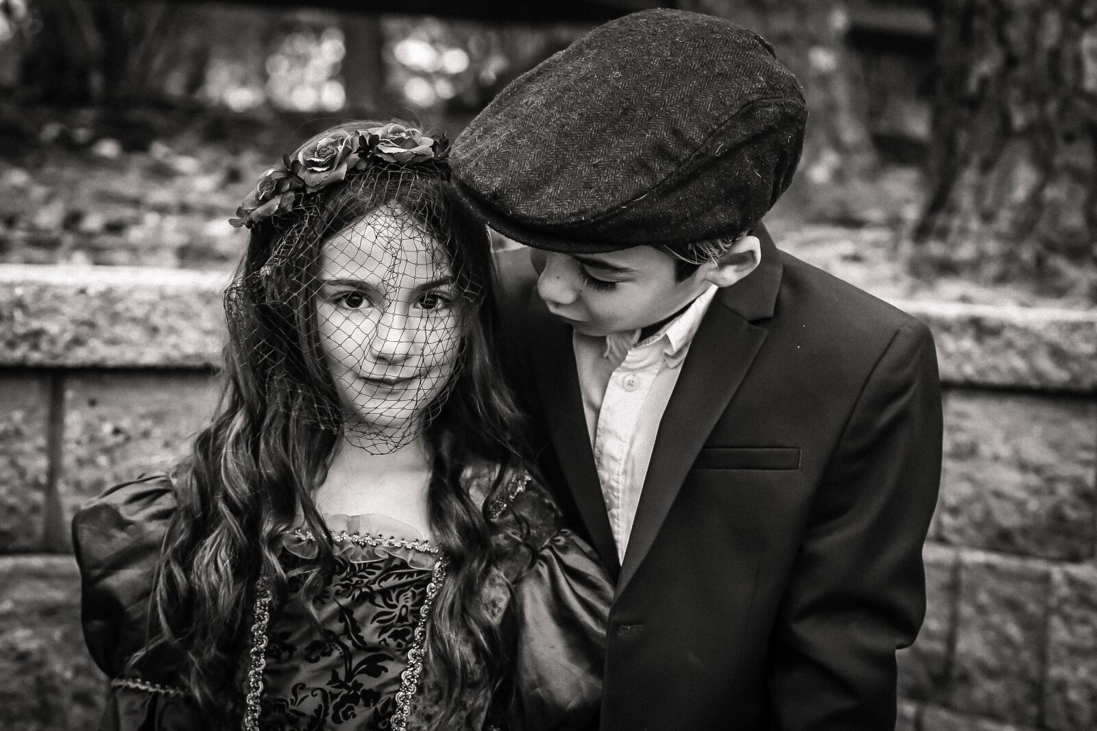 Canon EOS 6D + Canon EF 50mm F1.4 USM sample photo. People, children, vintage photography
