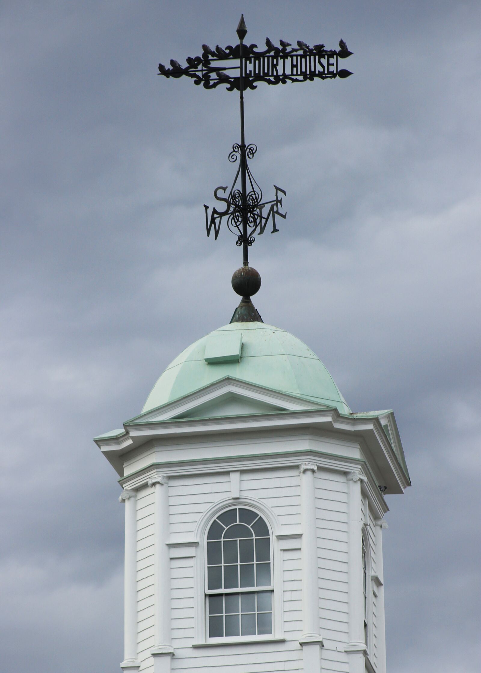 Canon EOS 550D (EOS Rebel T2i / EOS Kiss X4) sample photo. Weather vane, copula, sussex photography
