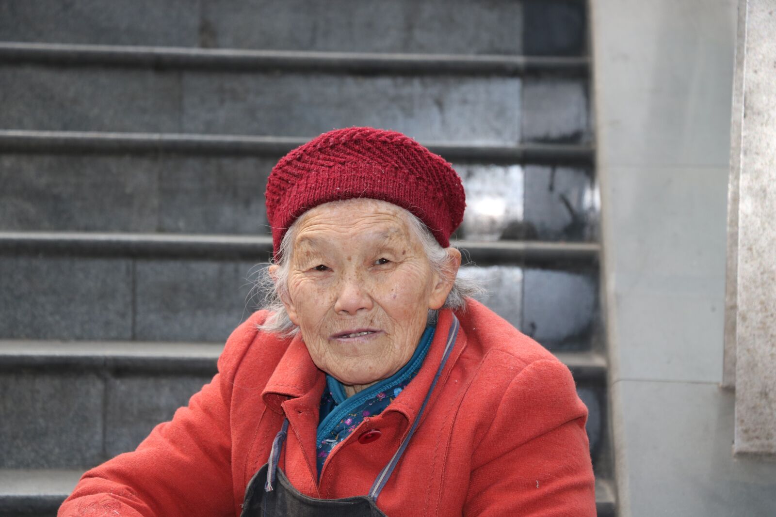 Canon EOS 750D (EOS Rebel T6i / EOS Kiss X8i) sample photo. China, portrait, people photography