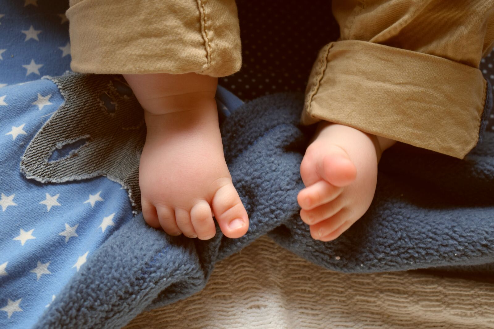 Nikon D3300 sample photo. Hand, human, clothing photography