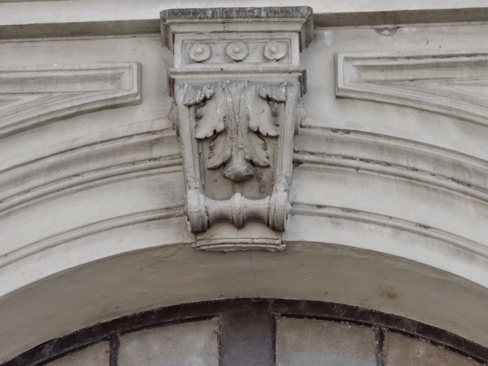 Nikon Coolpix P520 sample photo. Arch, baroque, masonry, relief photography