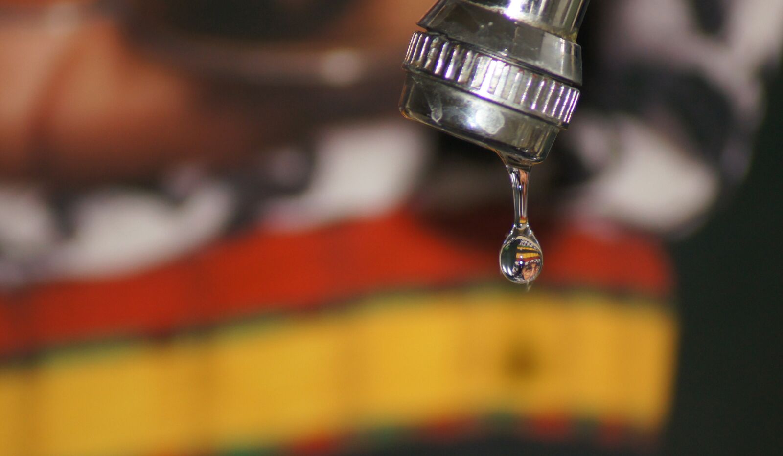 Sony SLT-A55 (SLT-A55V) sample photo. The, drop, fall photography