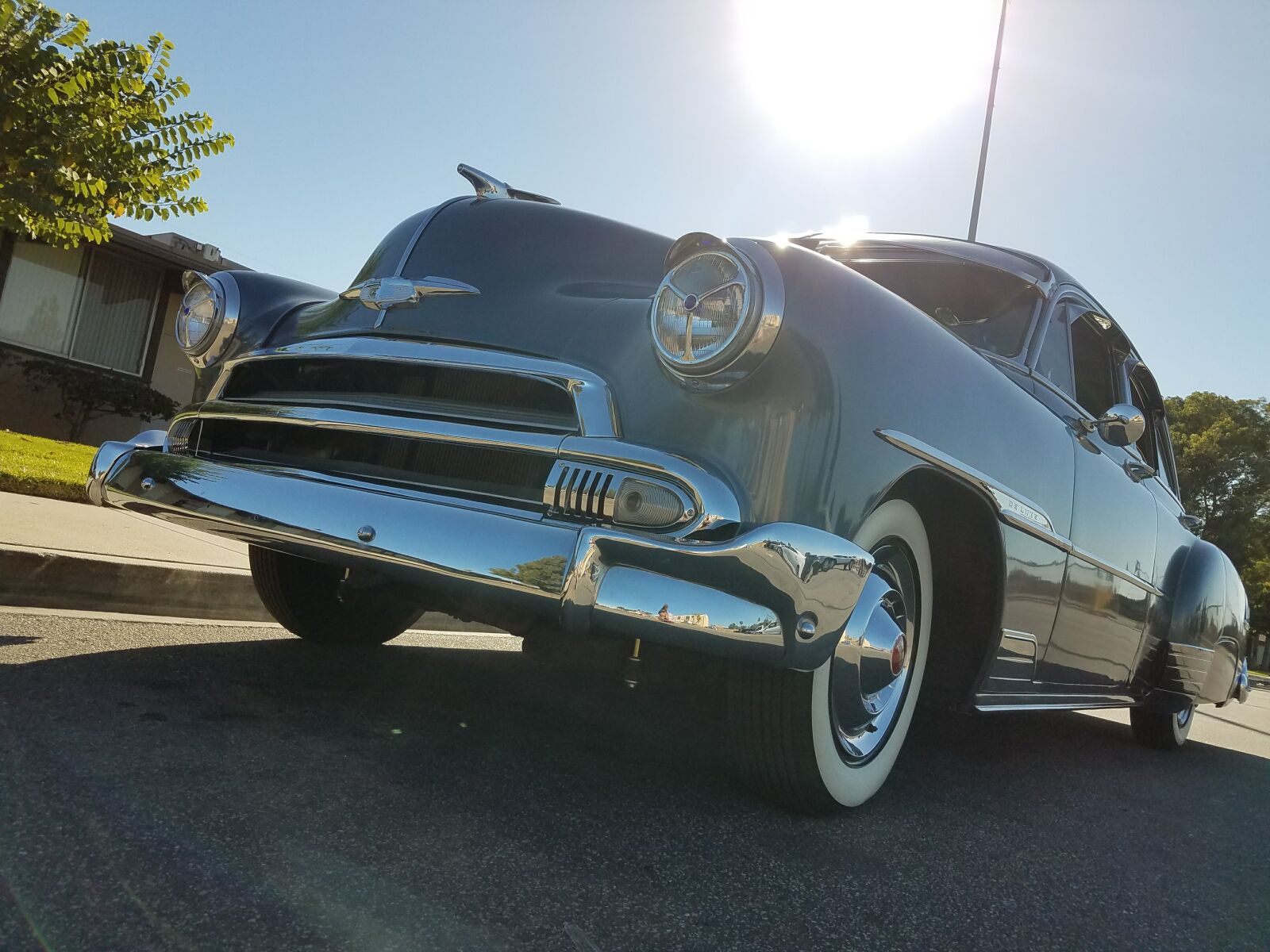 Samsung Galaxy S7 sample photo. Blue, classic, car, headlights photography