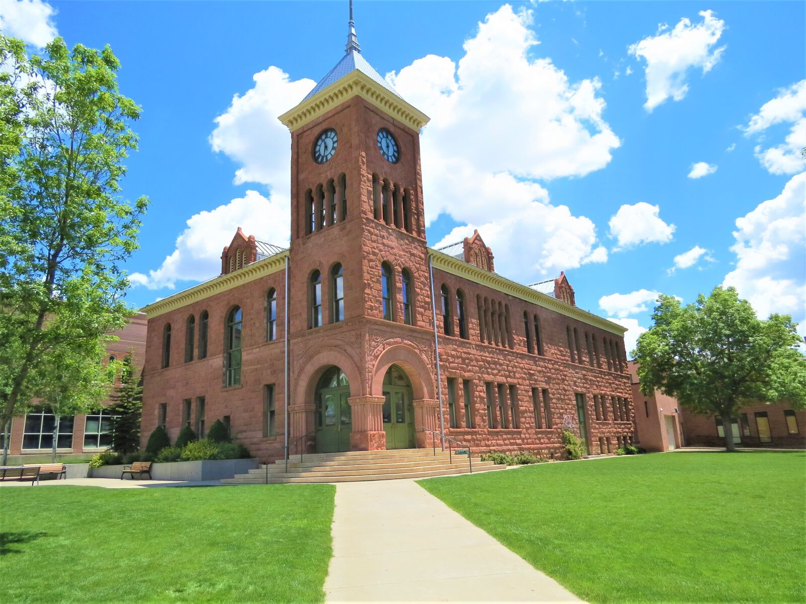 Canon PowerShot SX50 HS sample photo. Building, architecture, flagstaff arizona photography