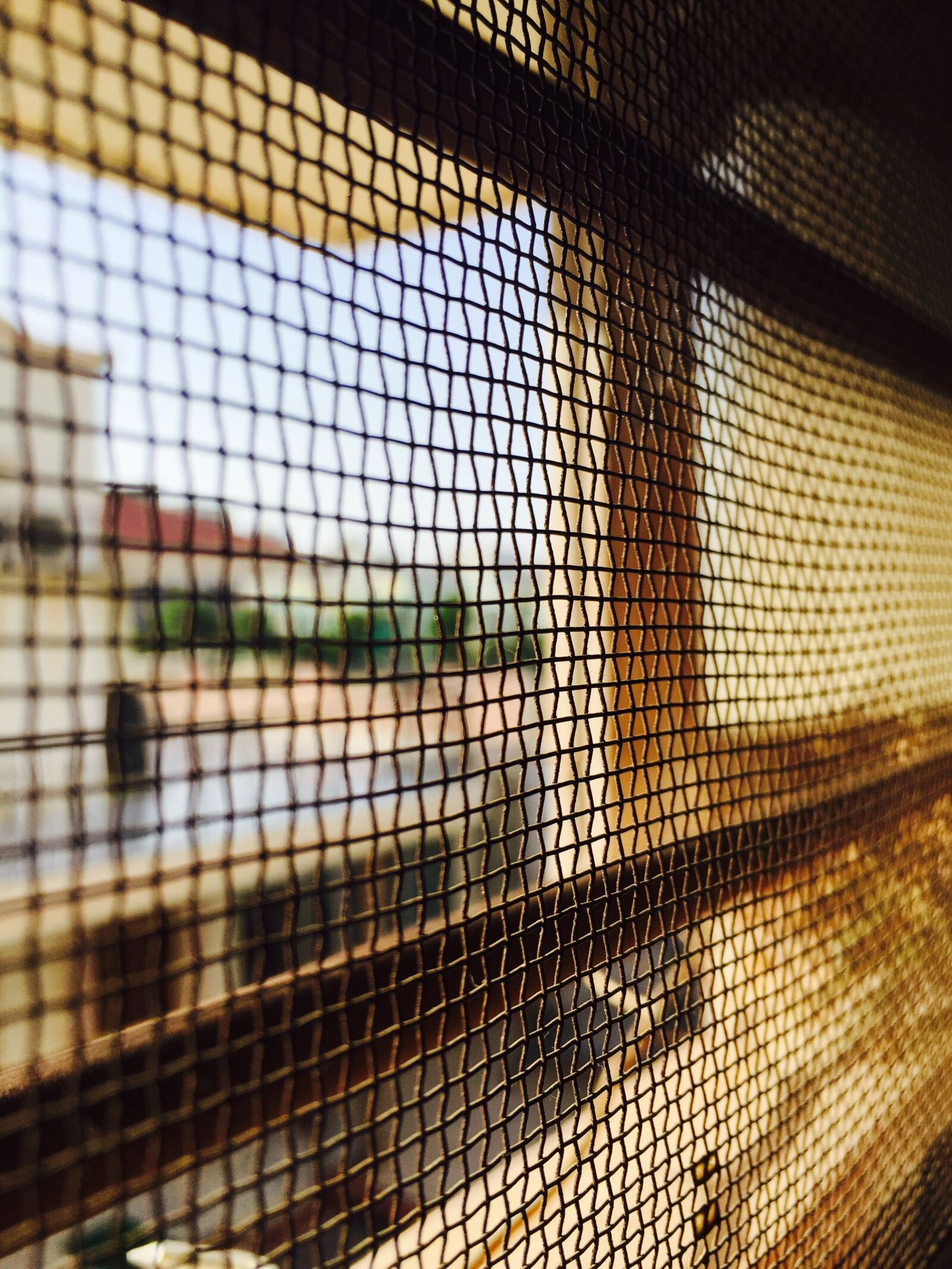 Apple iPhone 6 sample photo. Bedroom, golden, hour, grid photography