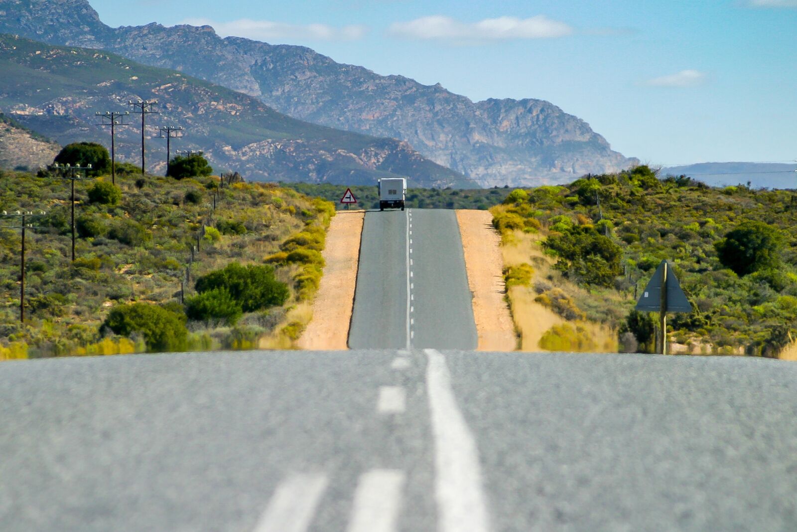 Canon EOS 10D sample photo. Garden route, asphalt, road photography