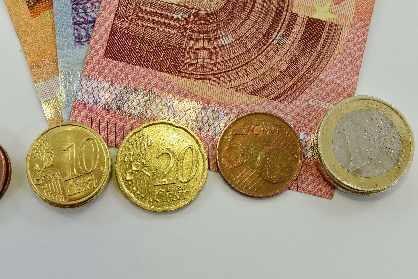 Nikon D5500 sample photo. Banknote, coins, euro, europe photography