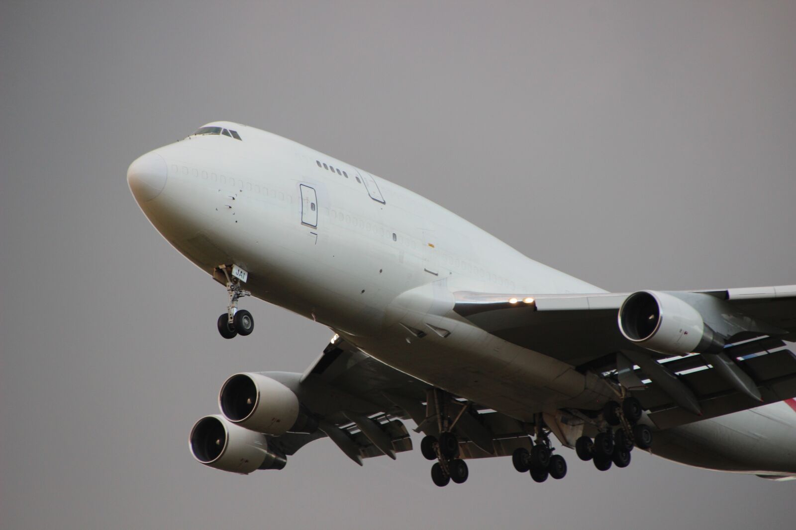 Canon EOS 600D (Rebel EOS T3i / EOS Kiss X5) sample photo. Aircraft, jumbo jet, aviation photography
