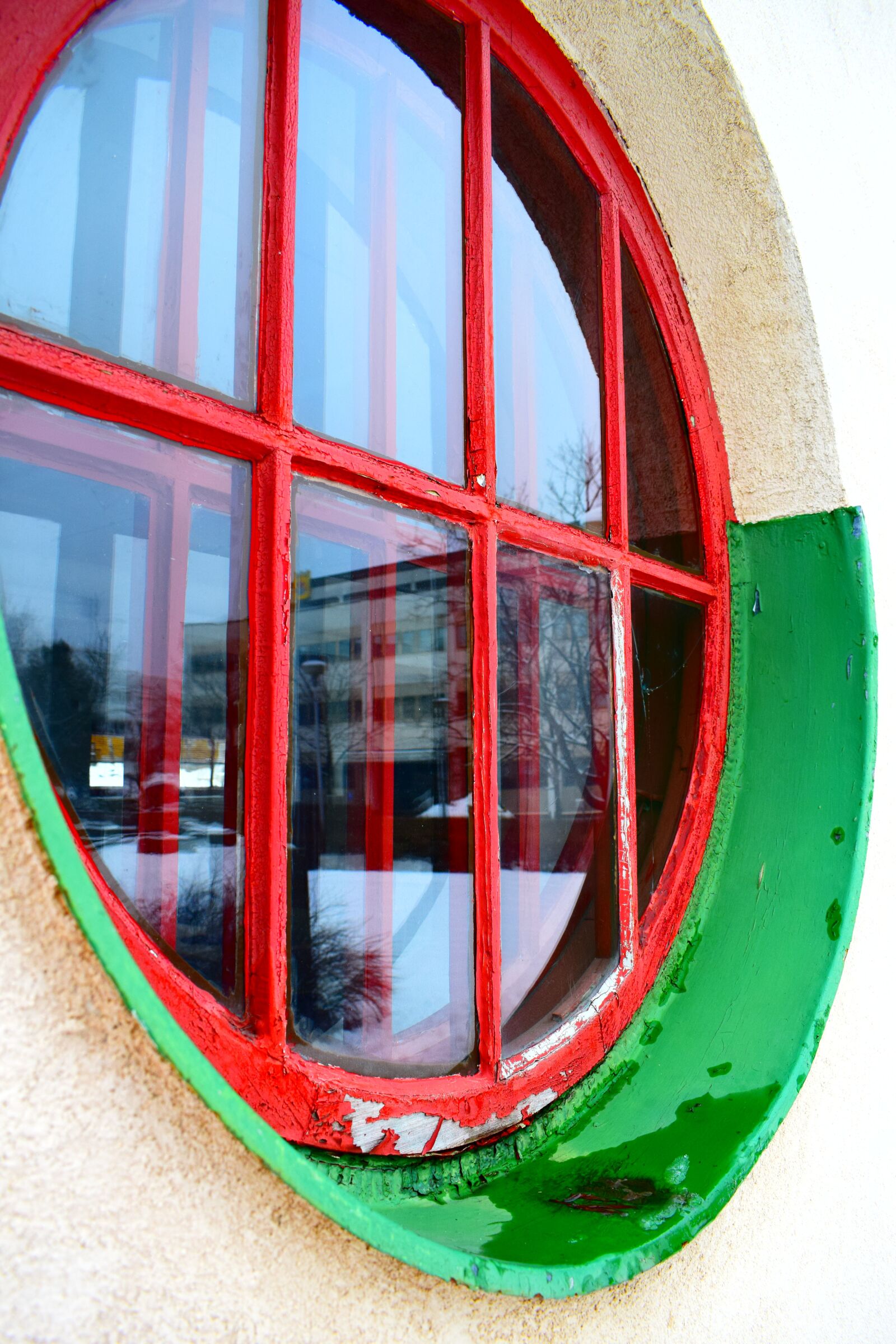 Nikon D3300 sample photo. Window, round, architecture photography