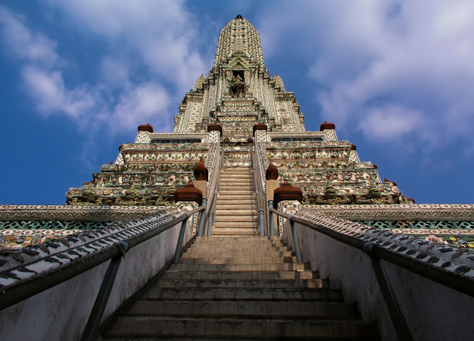 Olympus C5050Z sample photo. Wat arun, thailand, bangkok photography