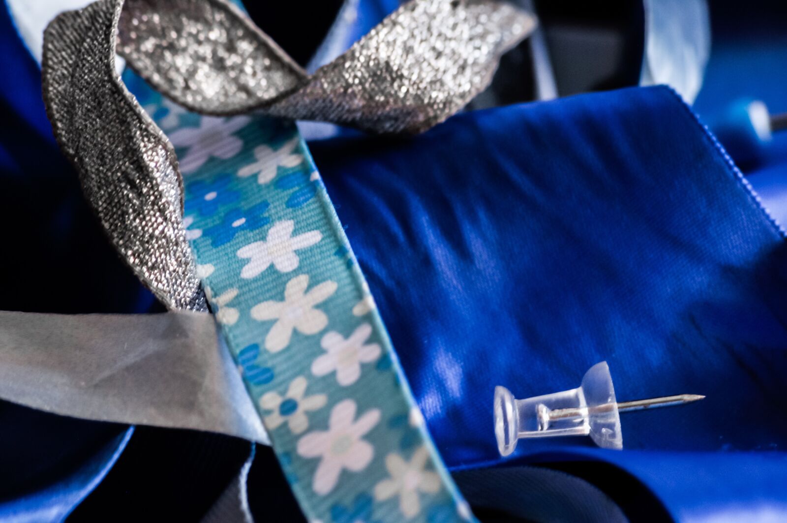 Nikon D90 sample photo. Blue, ribbon, sewing photography