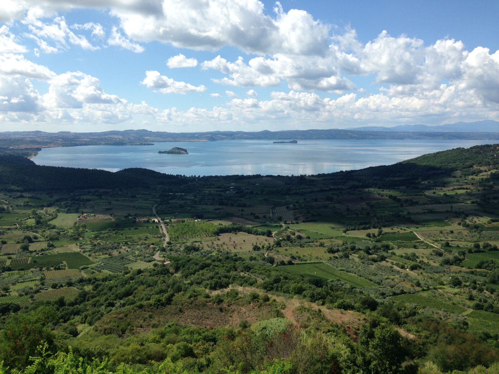 iPhone 5 back camera 4.12mm f/2.4 sample photo. Italy, lake, lago di photography