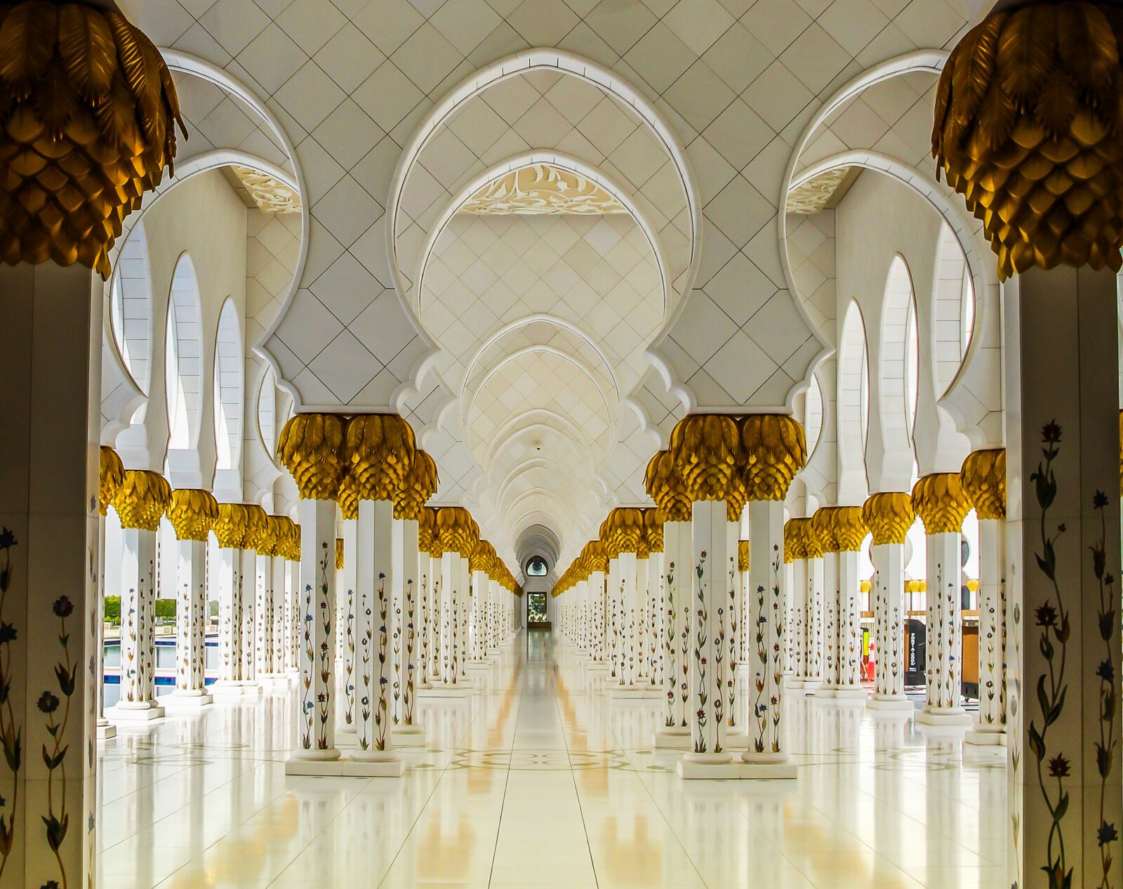 Canon EOS 700D (EOS Rebel T5i / EOS Kiss X7i) sample photo. Orient, abu dhabi, mosque photography