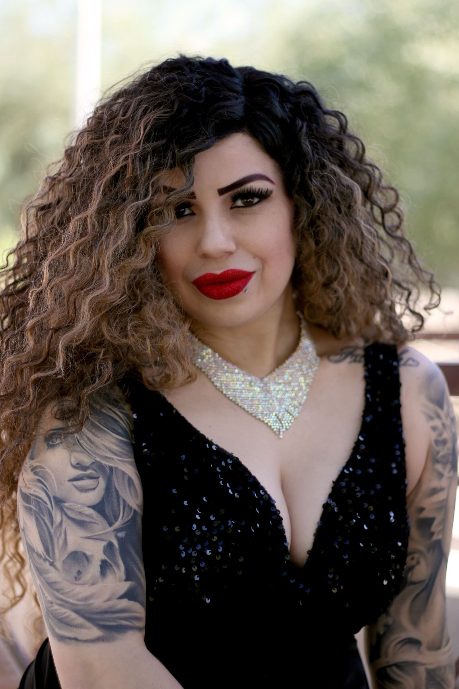 Canon EOS 7D Mark II sample photo. Hair, curly hair, black photography