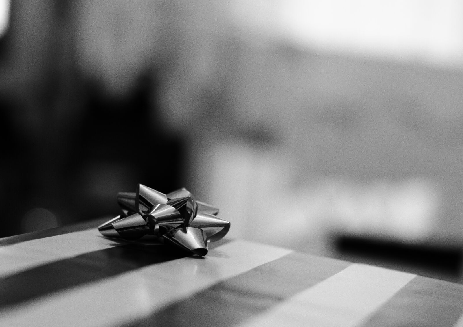 Nikon AF-S DX Nikkor 35mm F1.8G sample photo. Black, and, white, blur photography