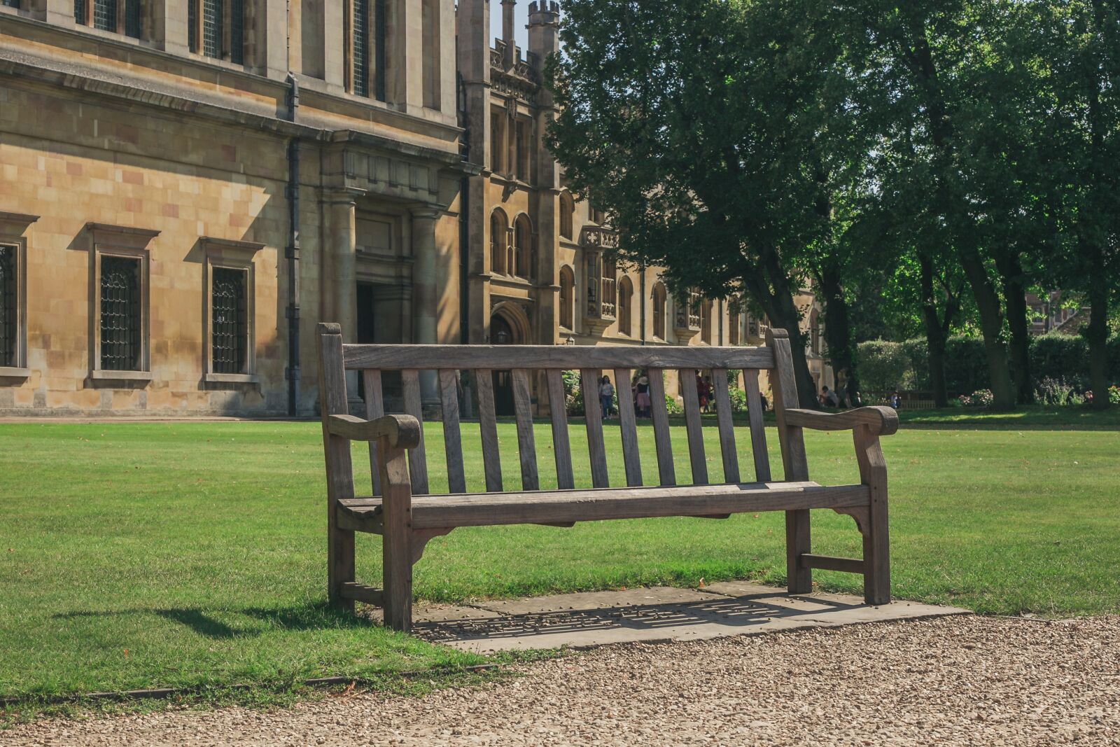 Canon EF 50mm F1.8 II sample photo. Bench, park, wood photography