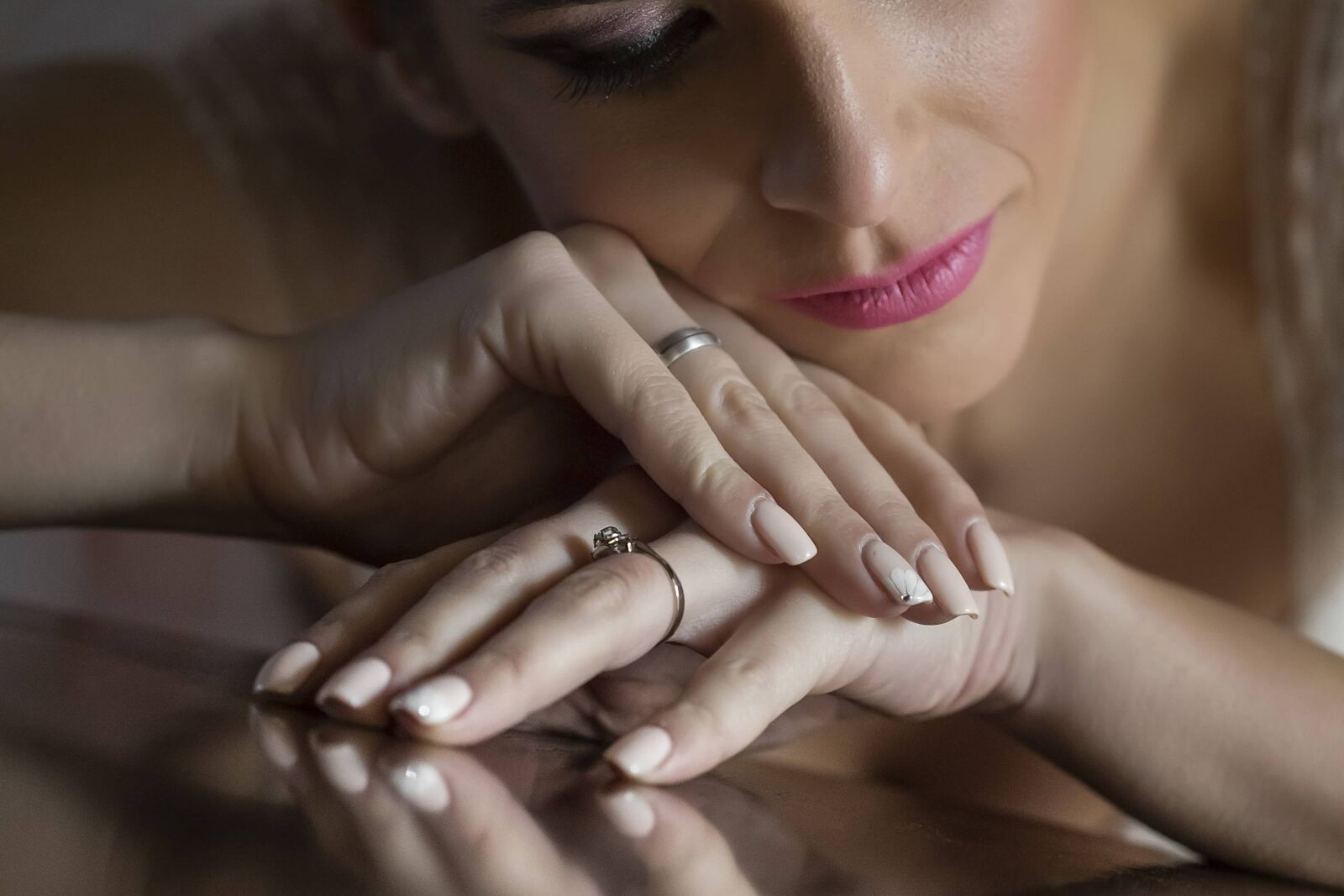 Canon EOS 5D Mark III sample photo. Beauty, finger, manicure, rings photography
