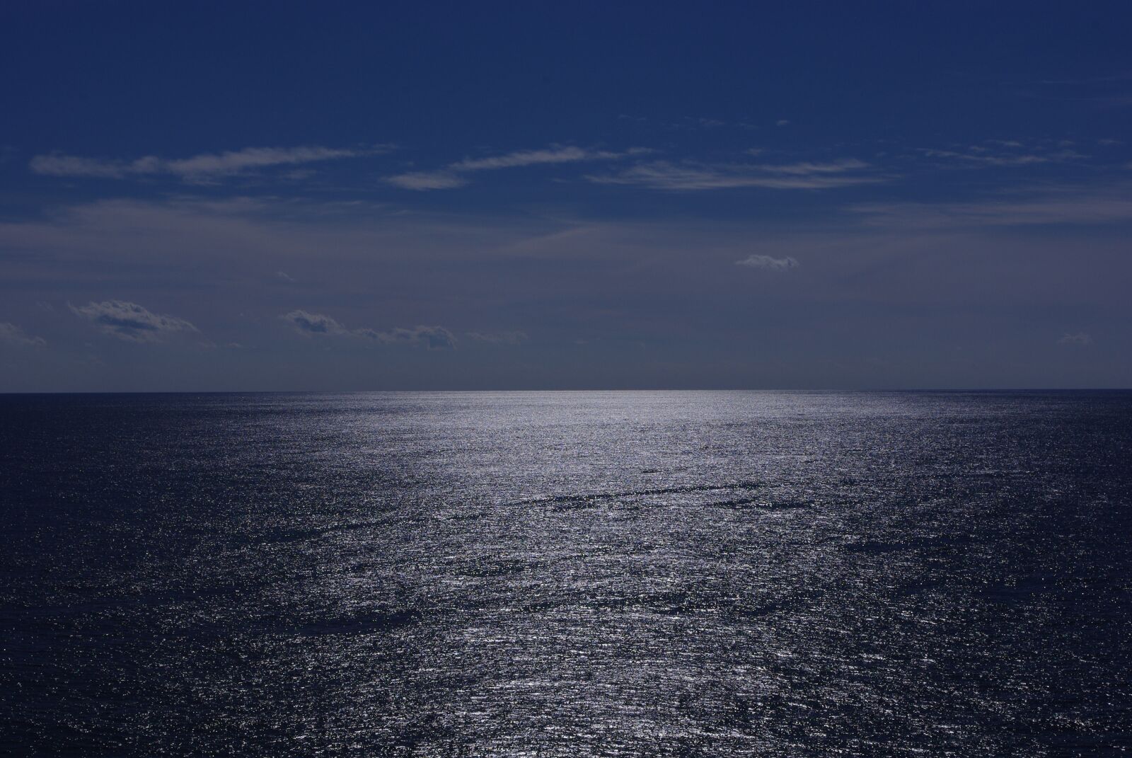 Pentax K200D sample photo. Ocean, water, blue photography