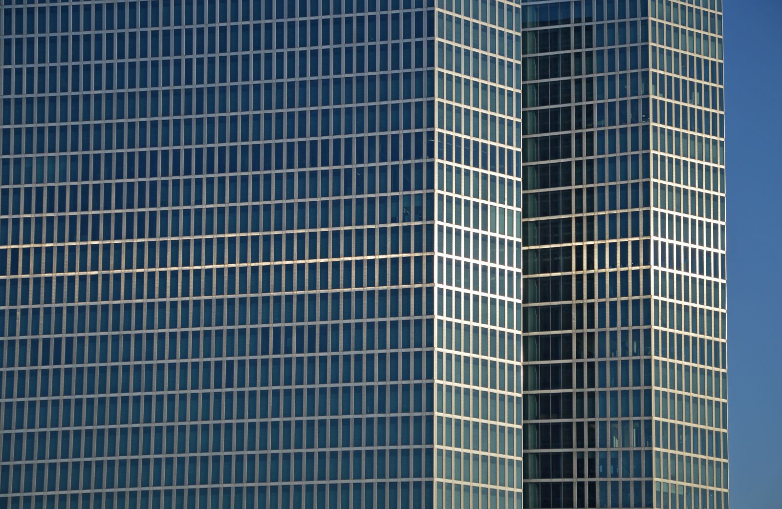 Nikon D3200 sample photo. Skyscraper, building, architecture photography