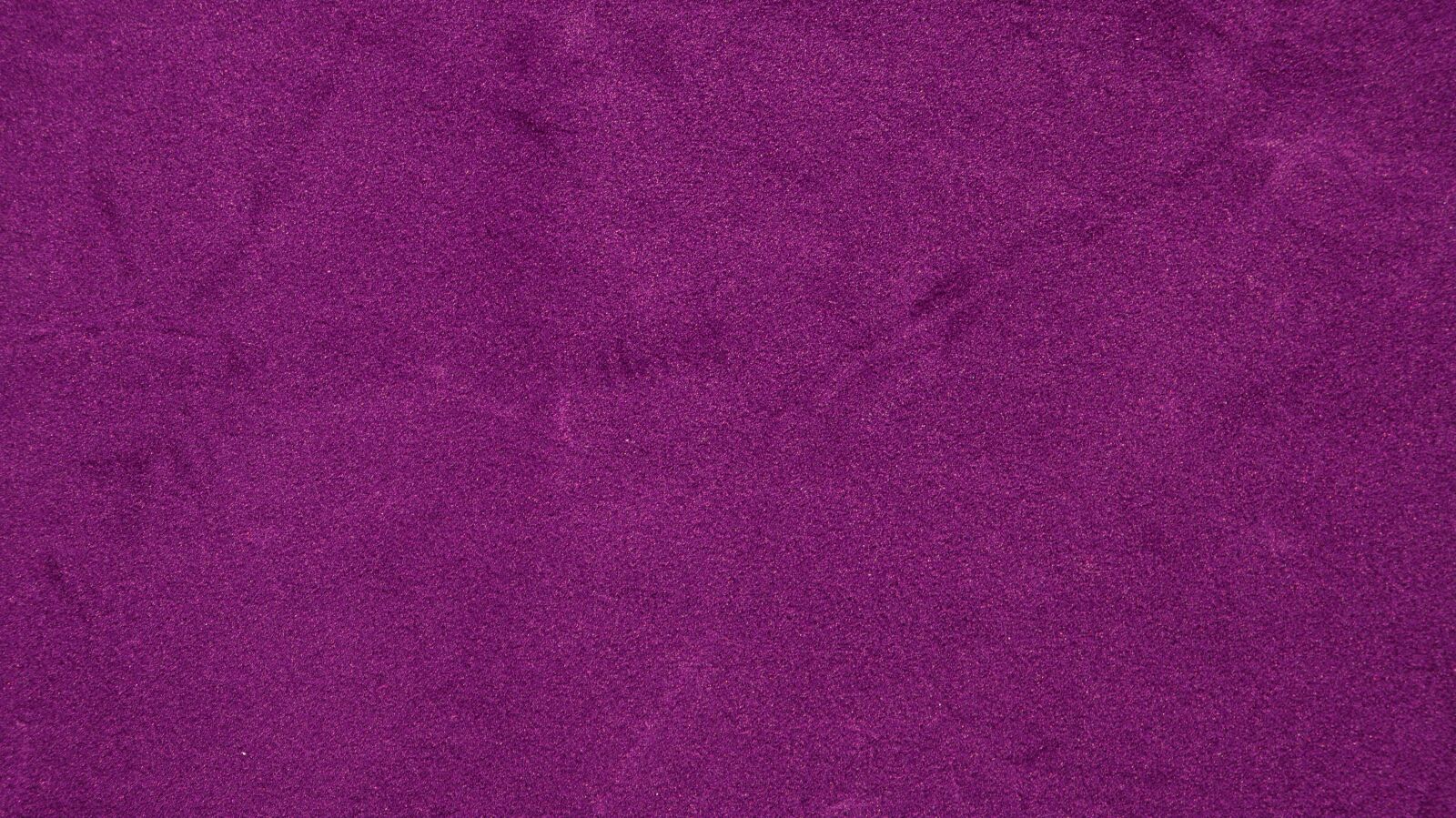 Sony Alpha a3000 + Sony E 18-55mm F3.5-5.6 OSS sample photo. Texture, velvet, color texture photography