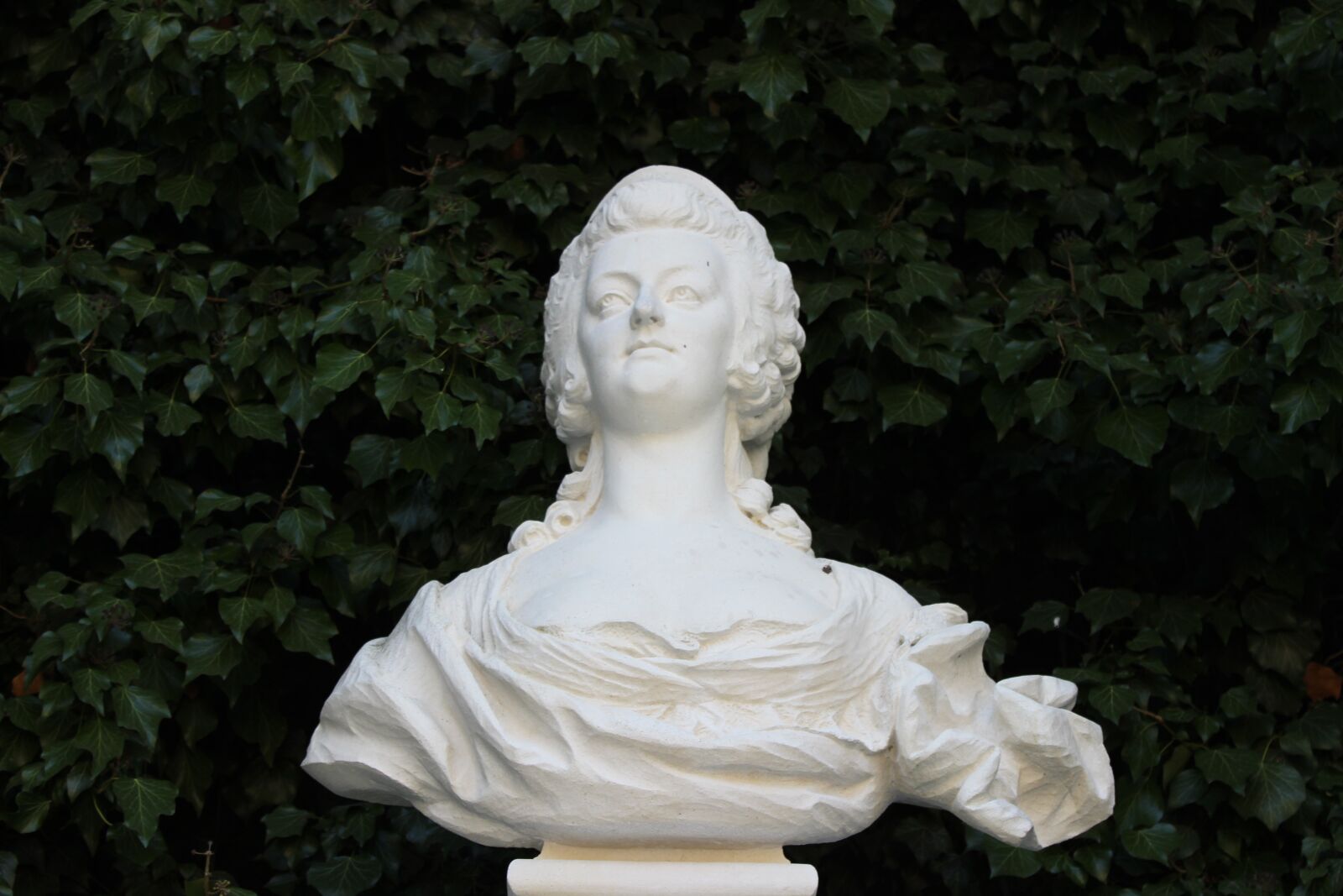 Canon EOS 600D (Rebel EOS T3i / EOS Kiss X5) sample photo. Monument, witelsbach, linderhof photography